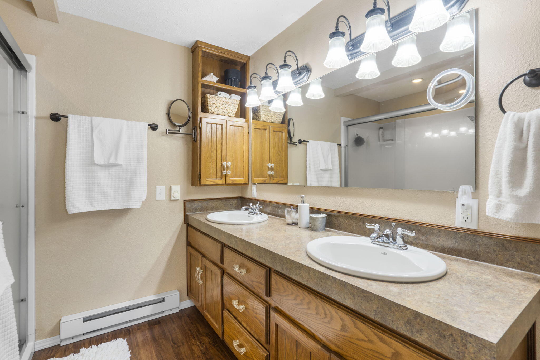 408 North Lynn Avenue Property Photo 16