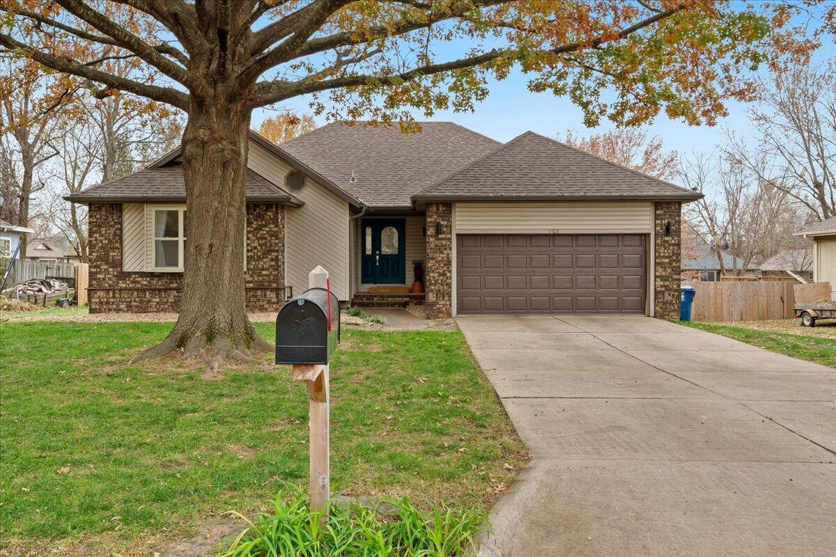 Raintree Estates Real Estate Listings Main Image