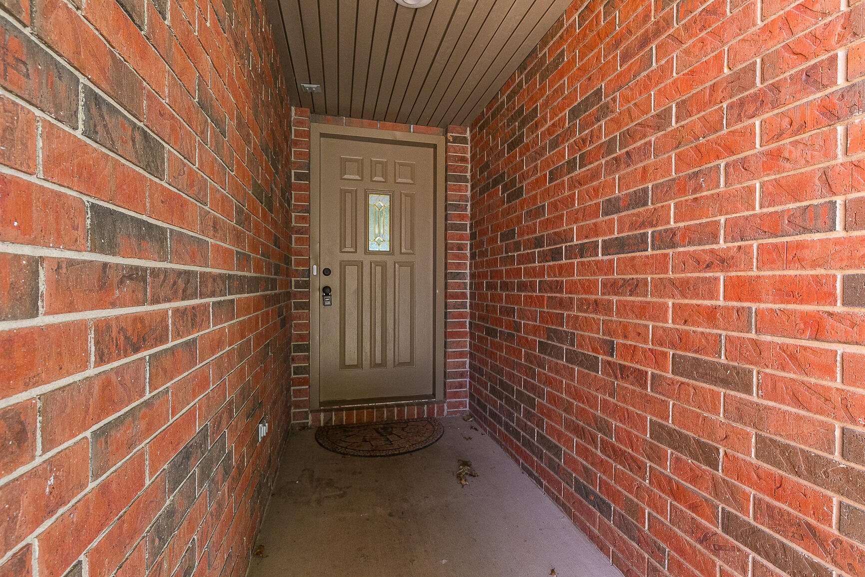 302 Meadow Street Property Photo 4