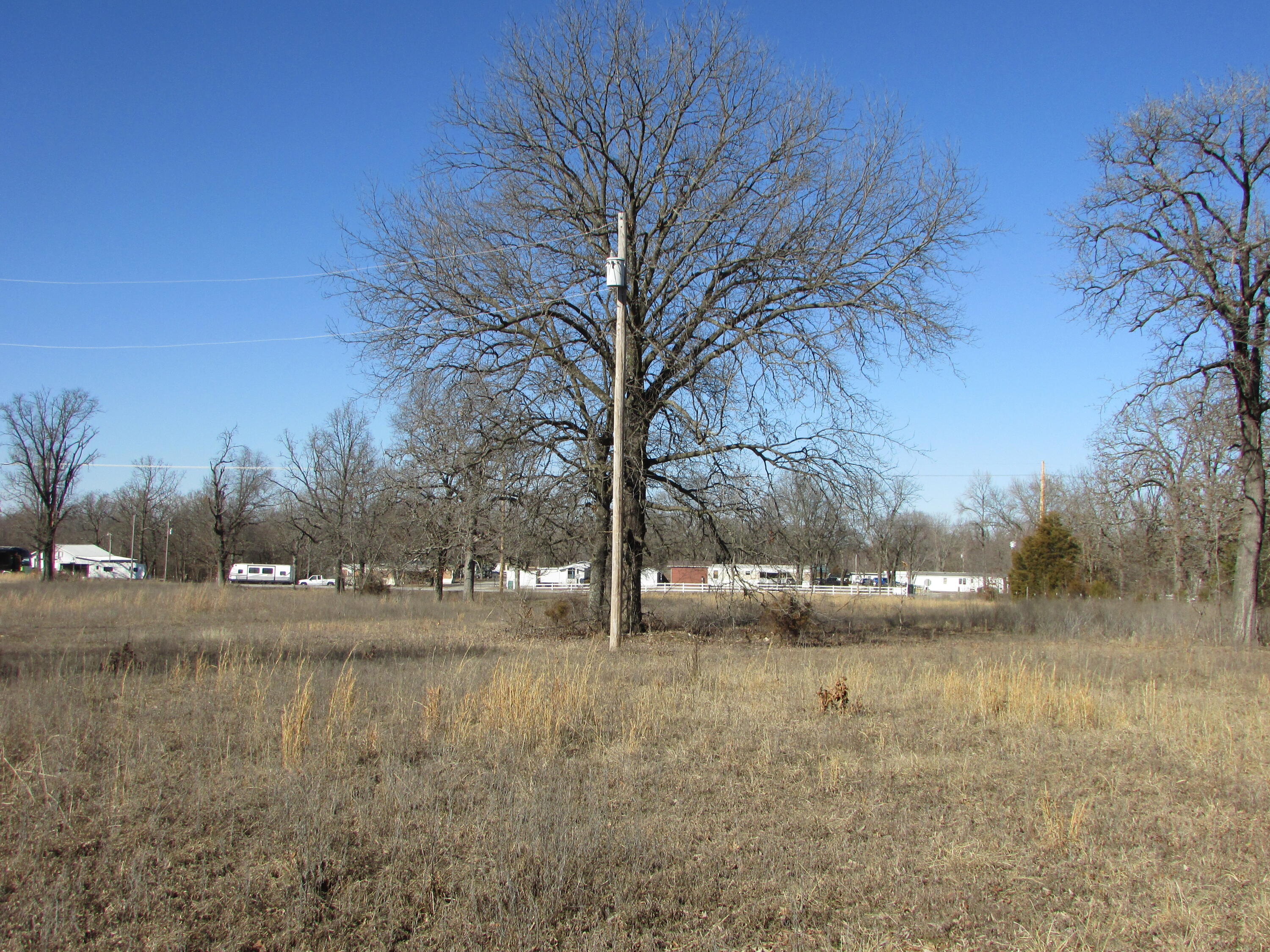 Tract 2 Highway Ff Property Photo 5