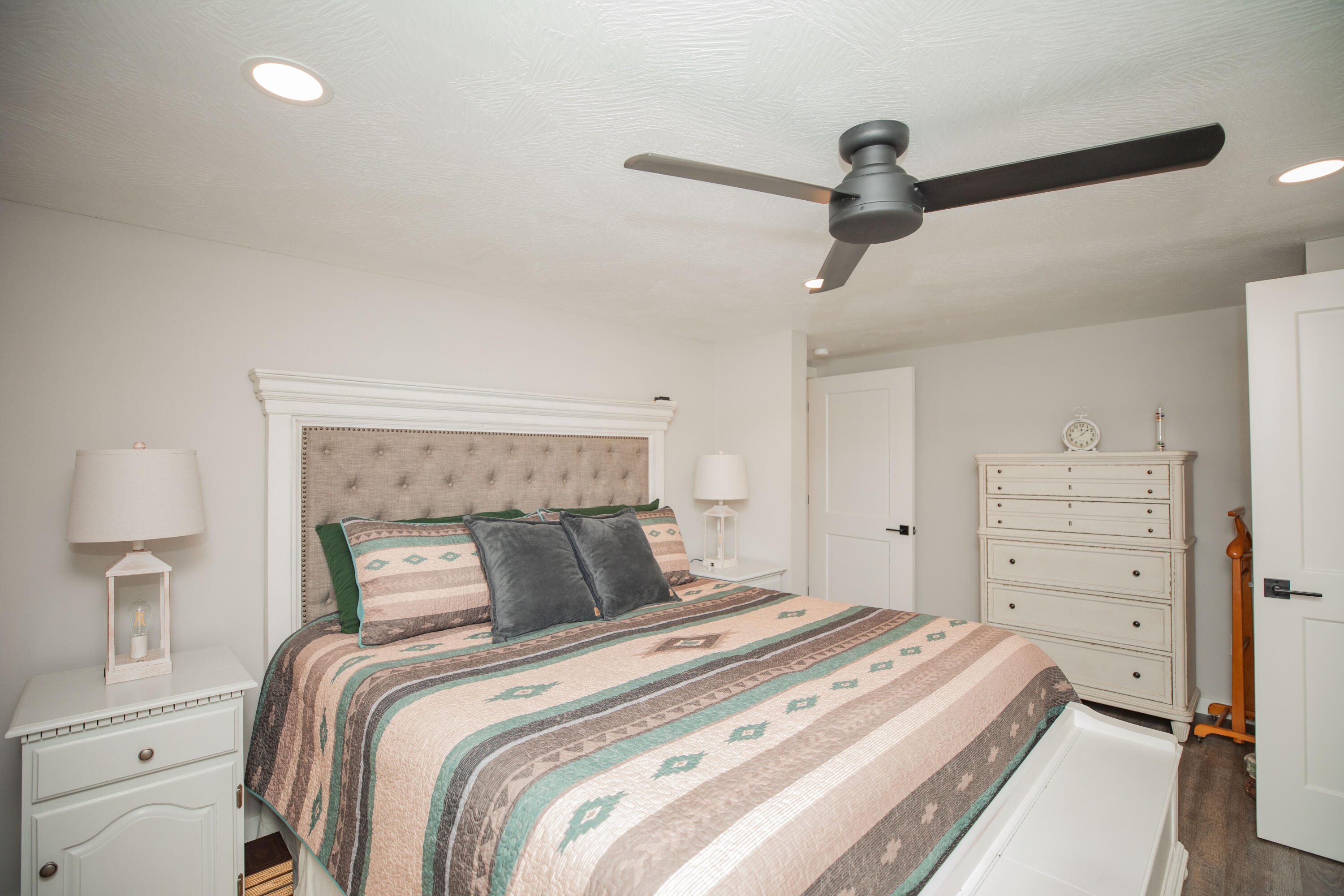 10115 South 1625 Road Property Photo 17