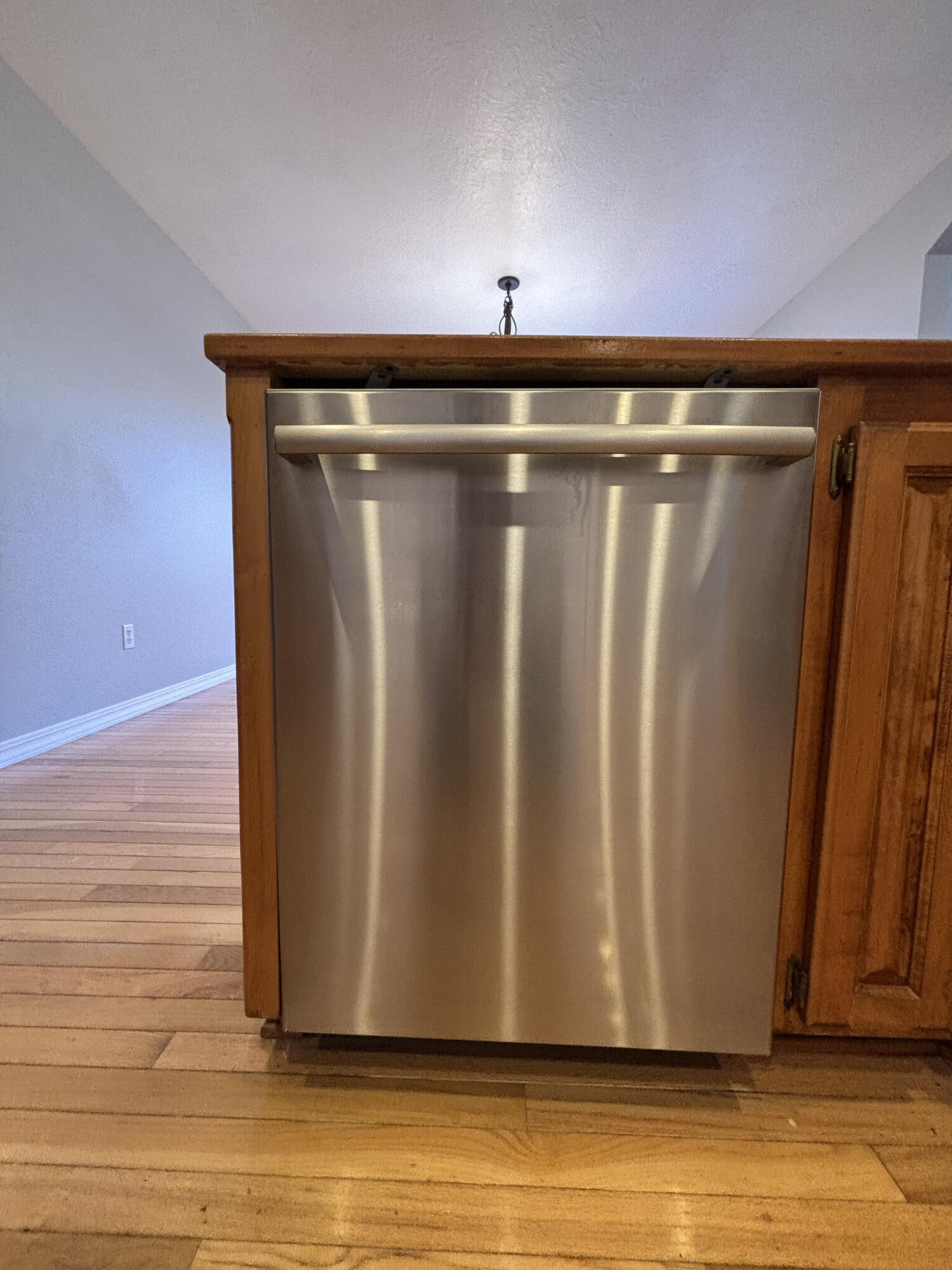 780 South Timber Ridge Drive Property Photo 8