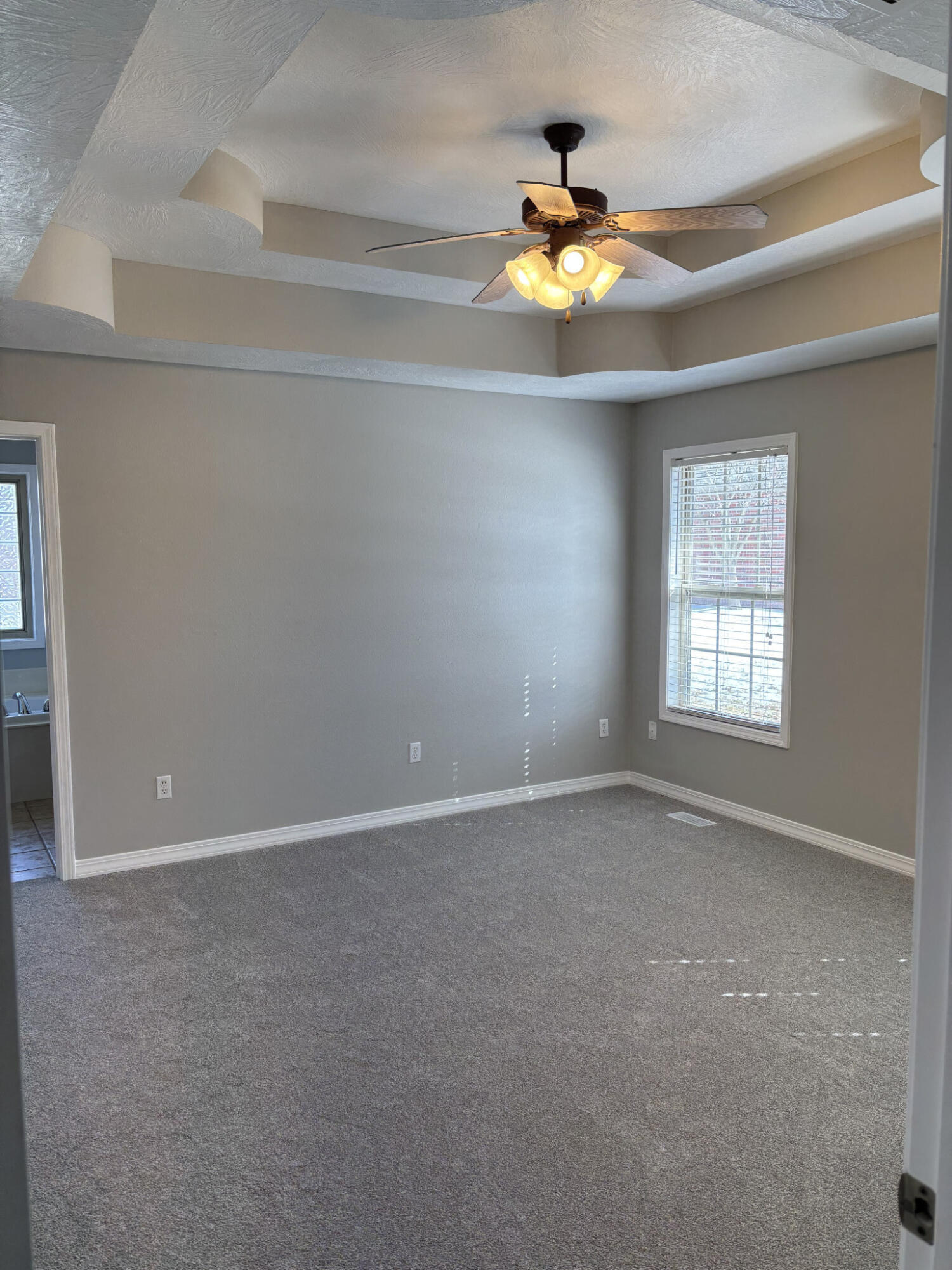 780 South Timber Ridge Drive Property Photo 15