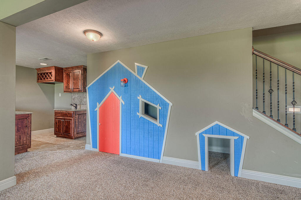 463 Gardenia Lane Property Photo 46
