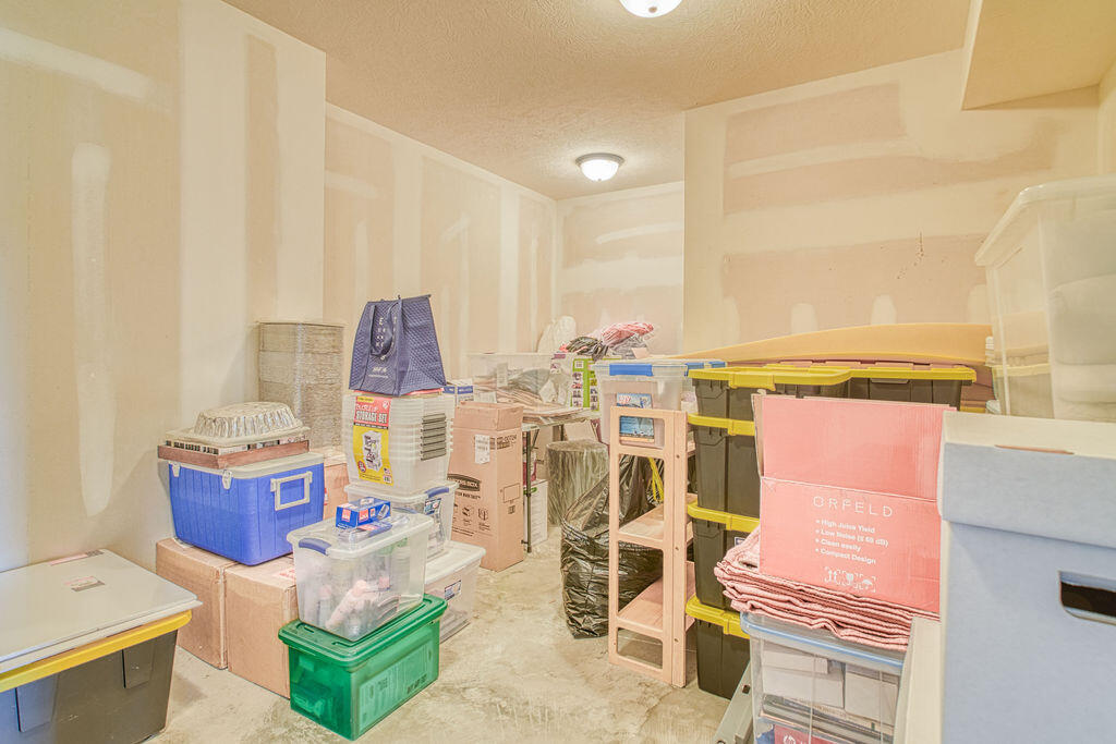 463 Gardenia Lane Property Photo 48