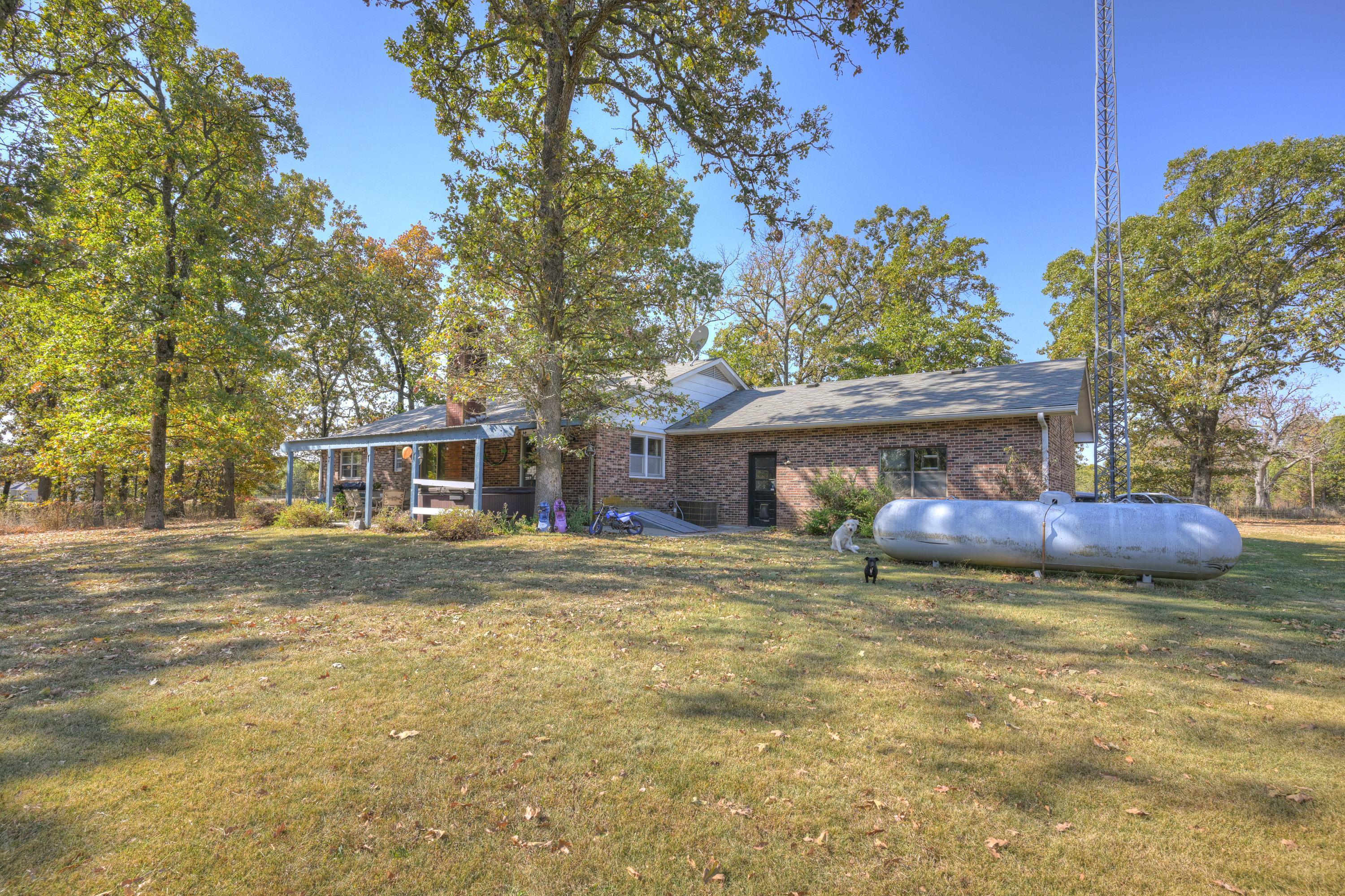 17373 Goldfinch Road Property Photo 49