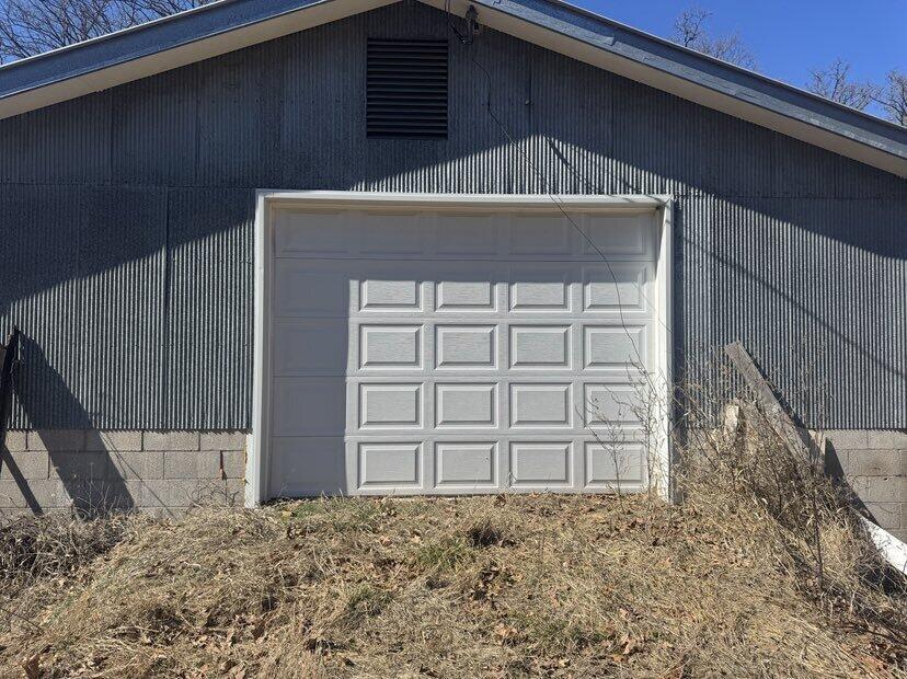 17373 Goldfinch Road Property Photo 54