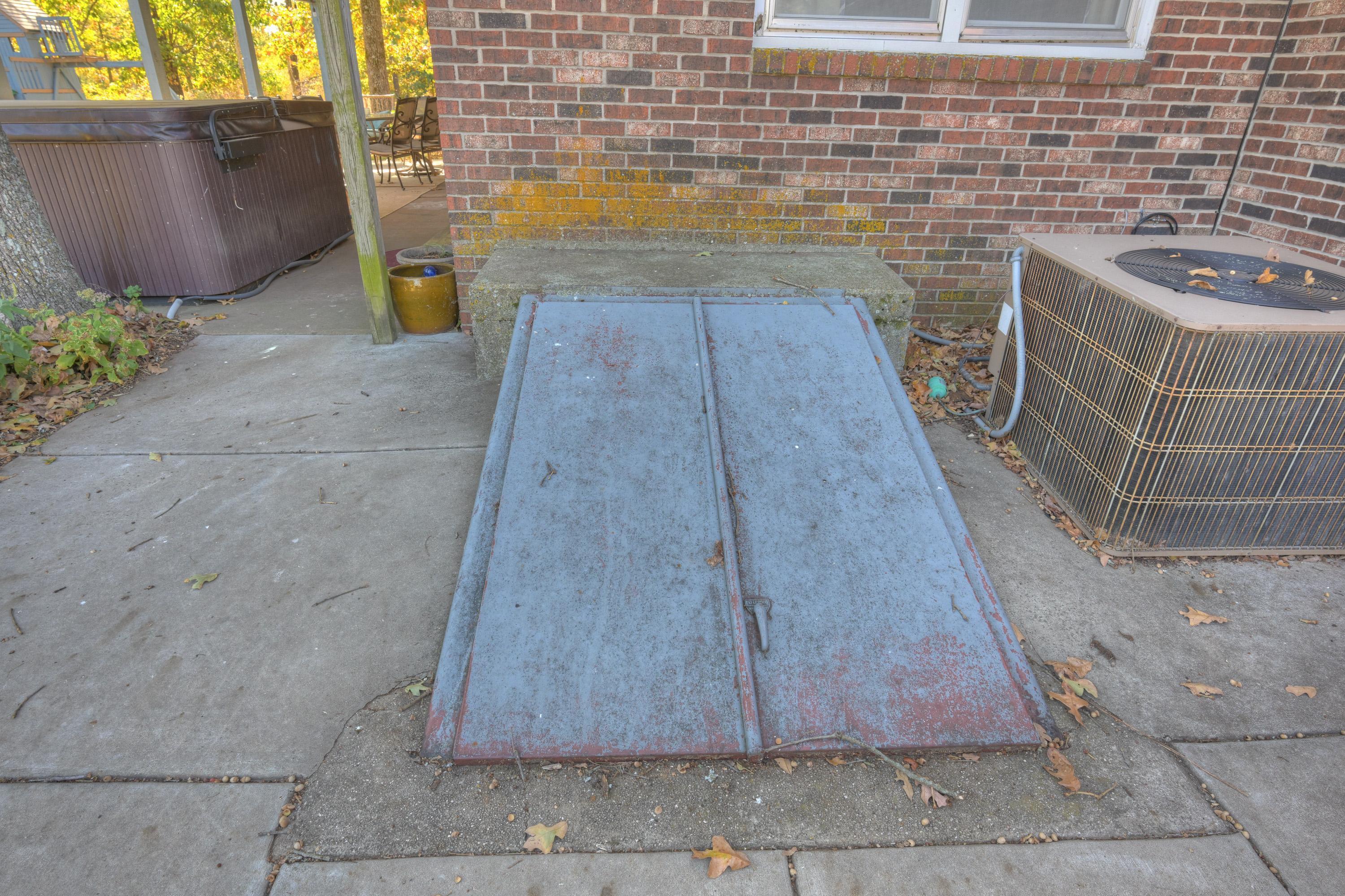 17373 Goldfinch Road Property Photo 56