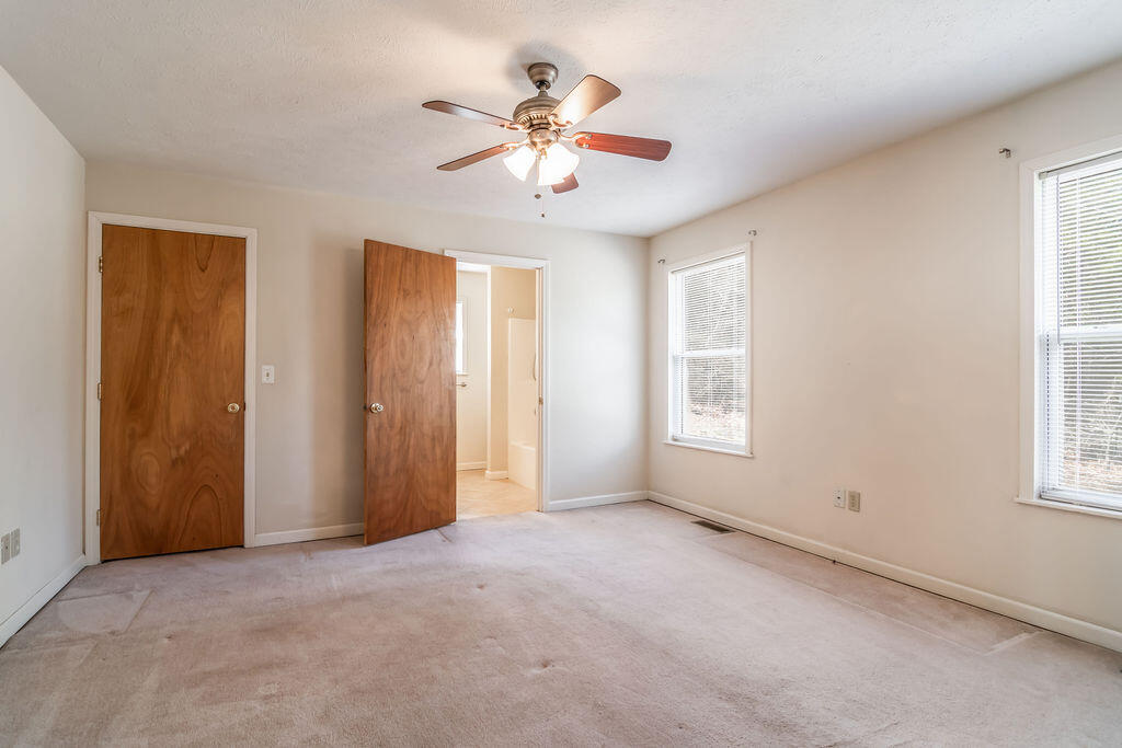 49 Romans Road Property Photo 16
