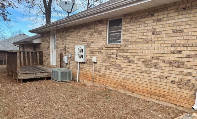 2767/3221 Moore / Greenwood Street Property Photo 6