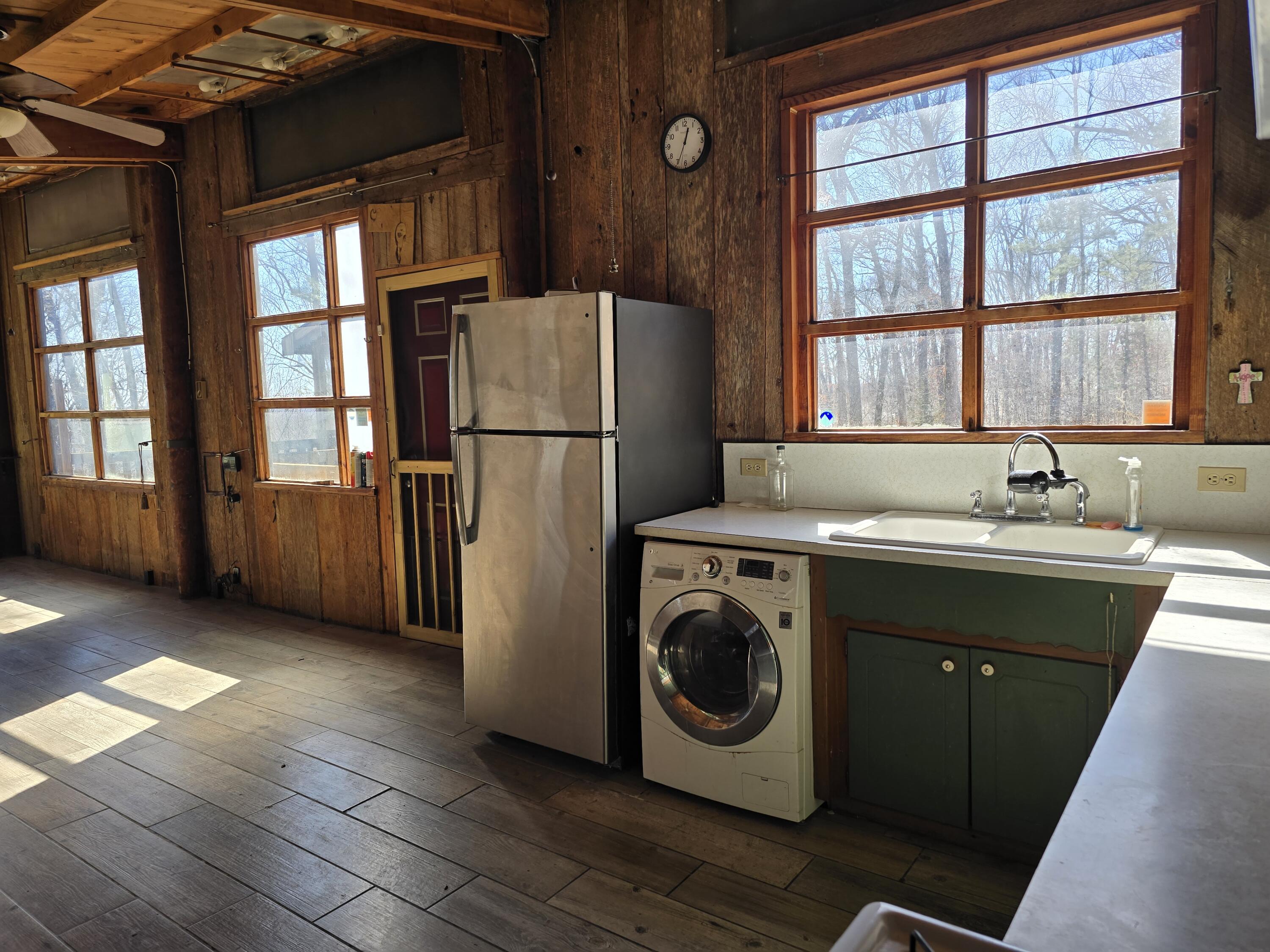 10254 State Highway C Property Photo 13