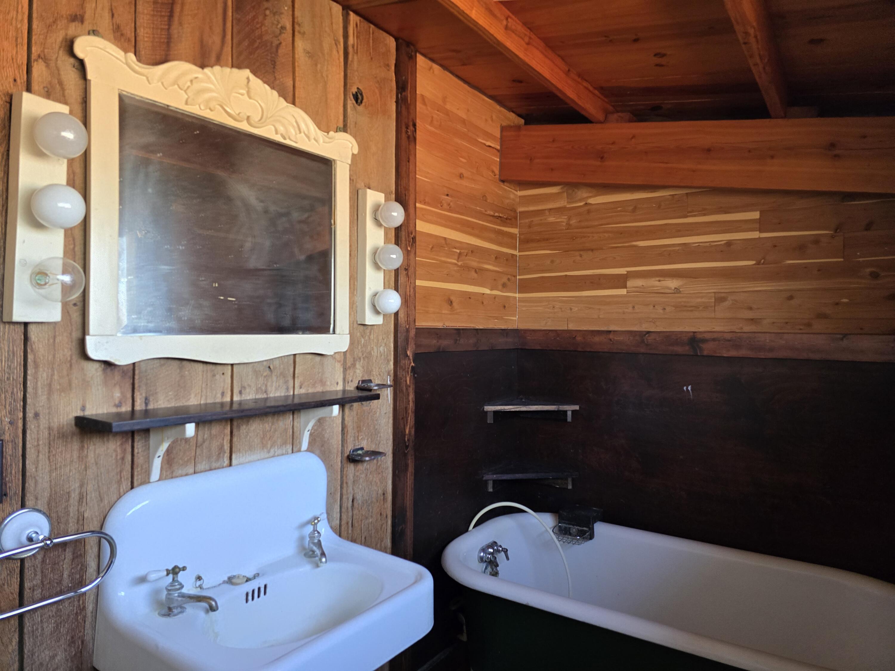 10254 State Highway C Property Photo 22