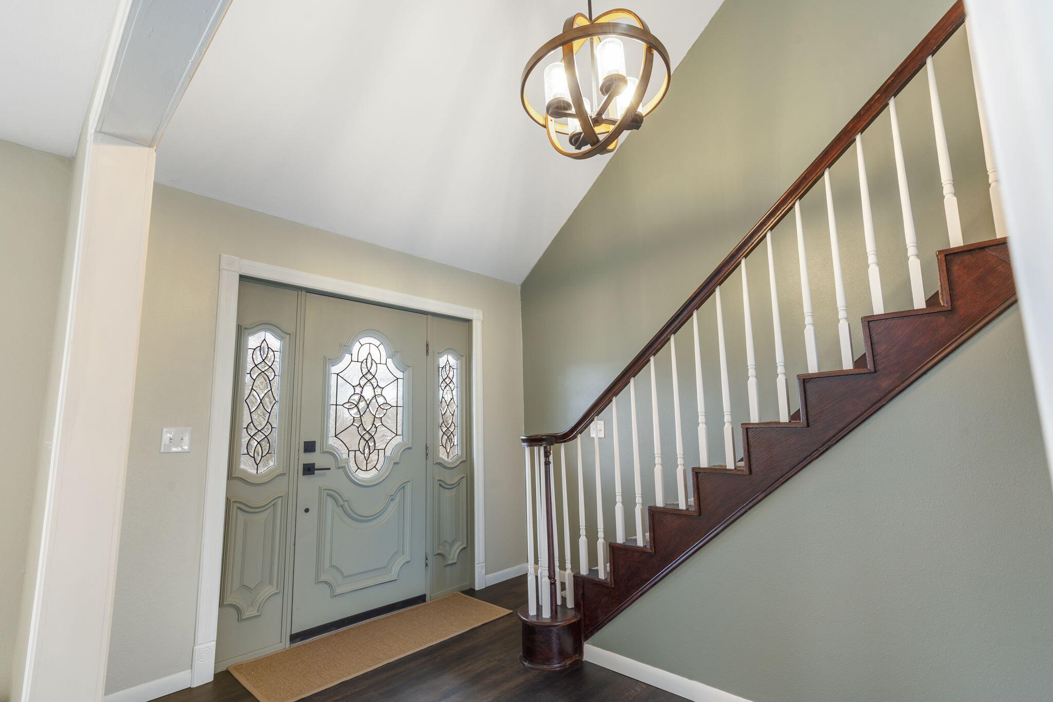280 River Bluff Drive Property Photo 4