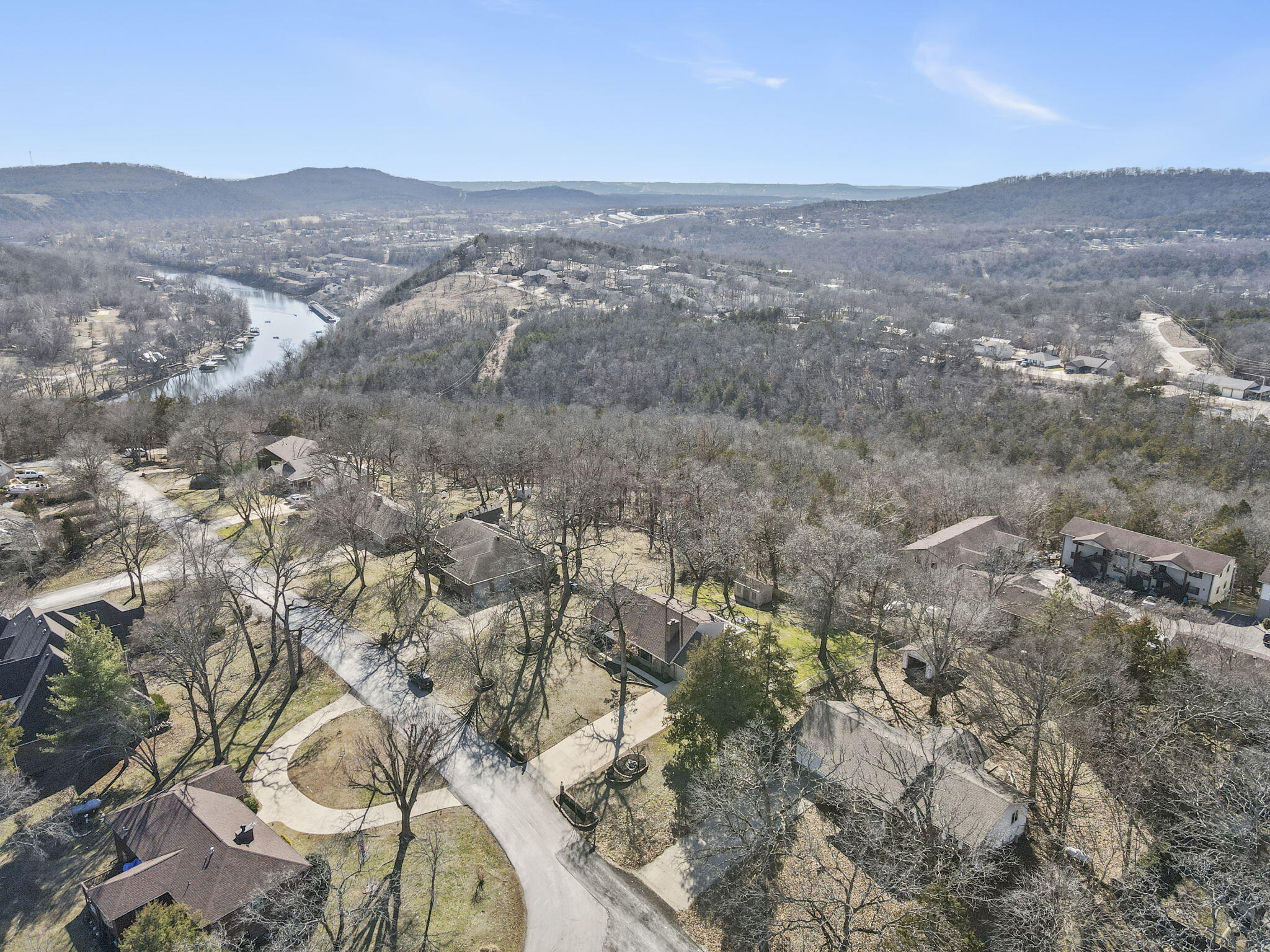 280 River Bluff Drive Property Photo 30