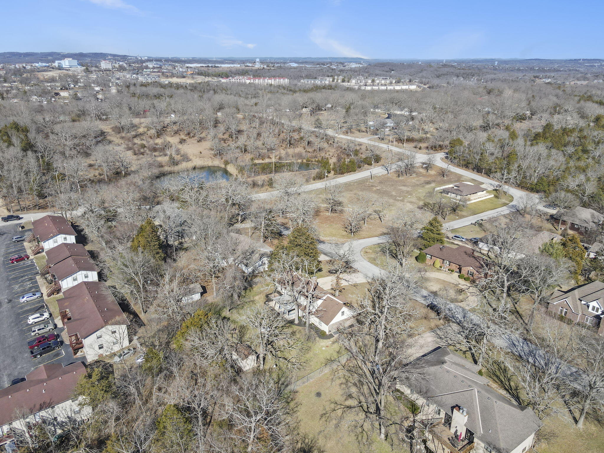 280 River Bluff Drive Property Photo 32