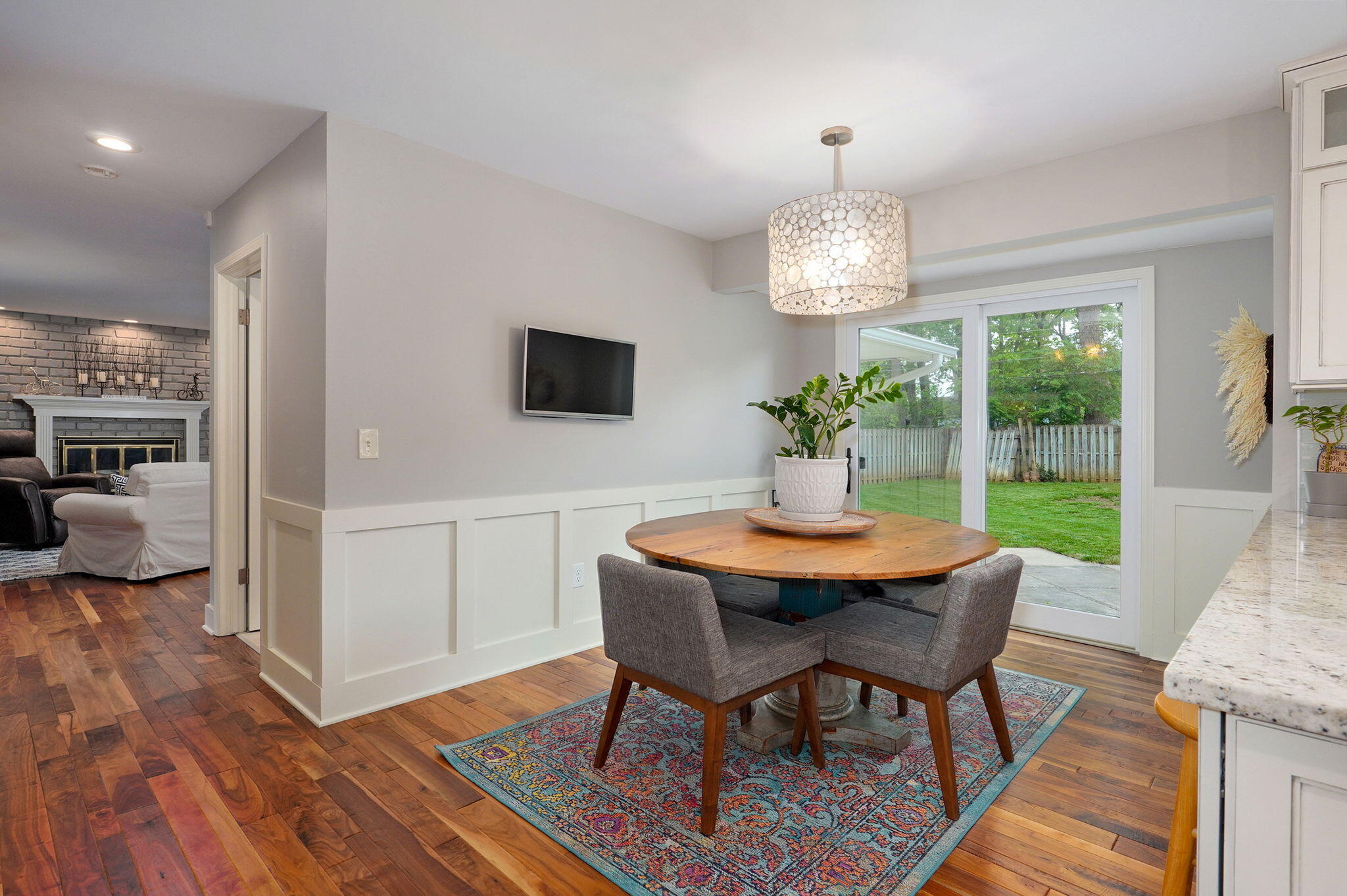 2842 South Glendale Avenue Property Photo 16