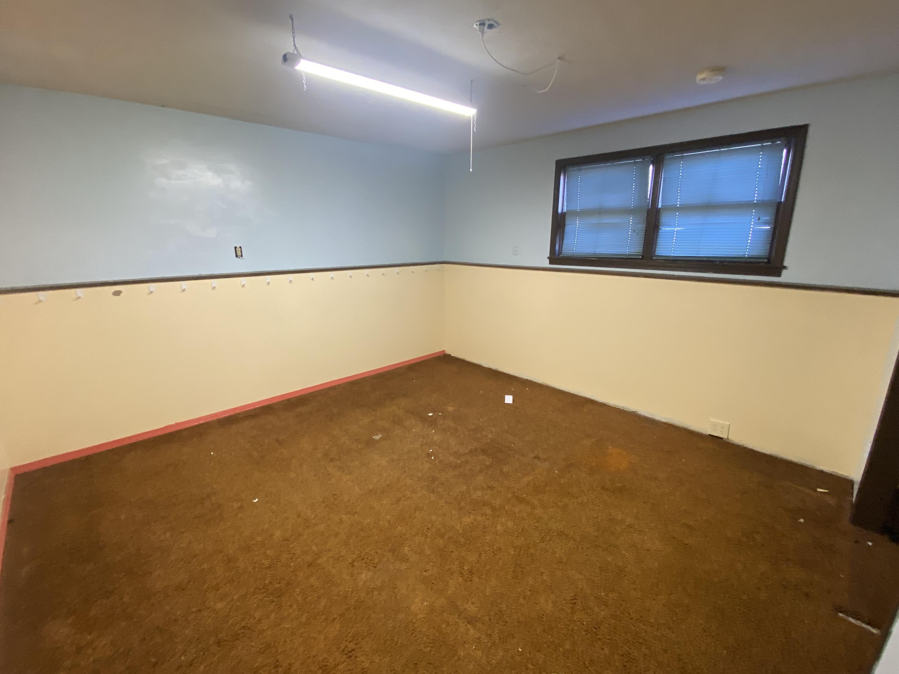 292 Rea Street Property Photo 4