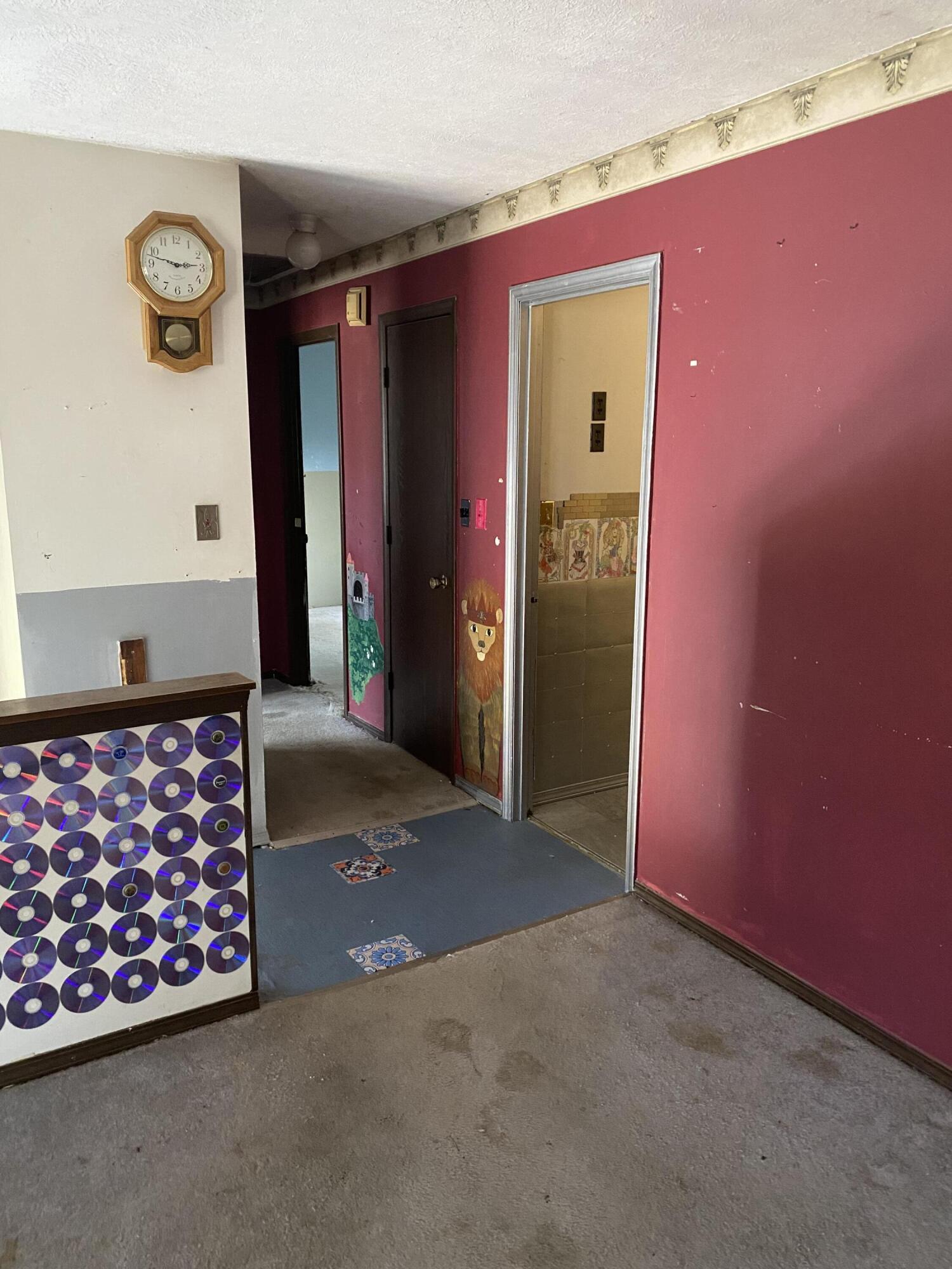 292 Rea Street Property Photo 6