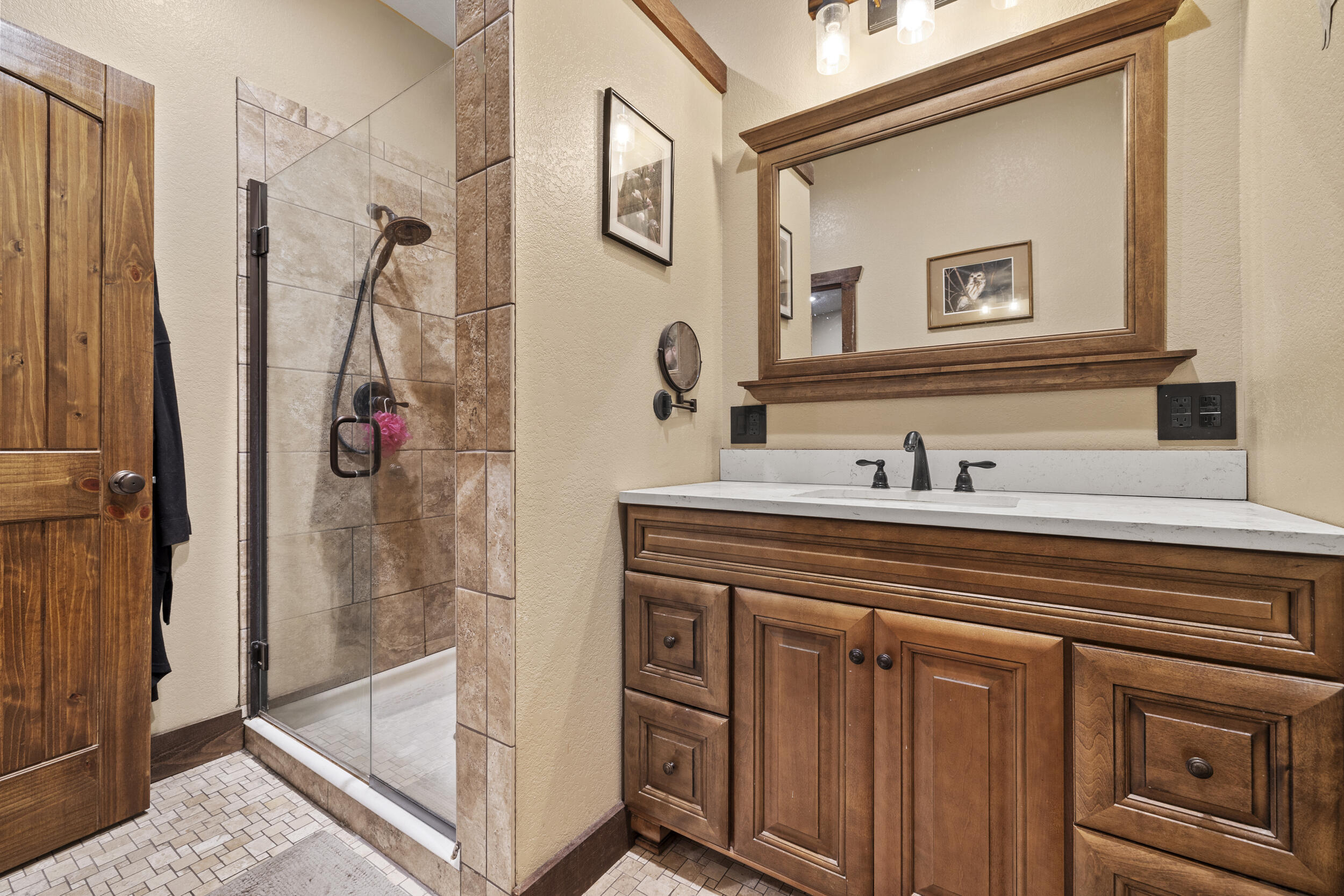 5156 Lawrence 1210 Property Photo 27