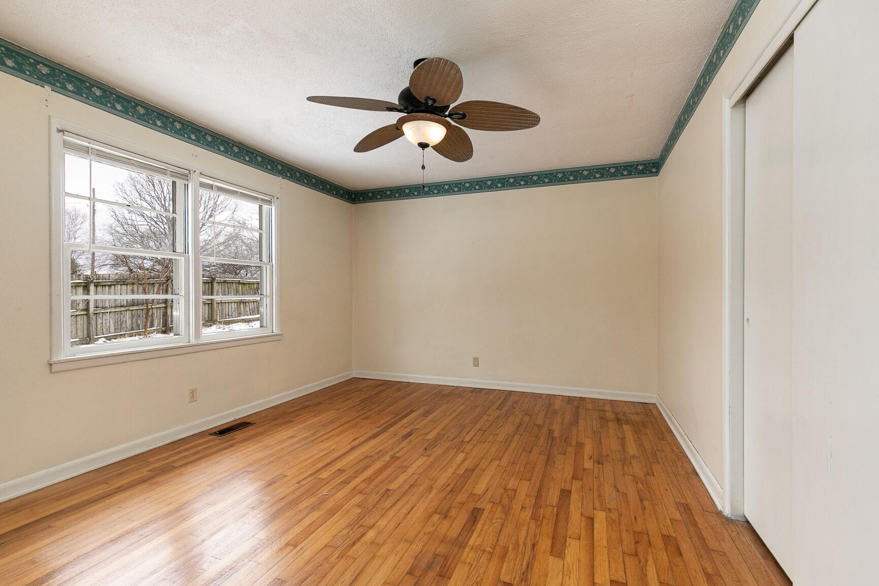 3200 North Weaver Road Property Photo 14