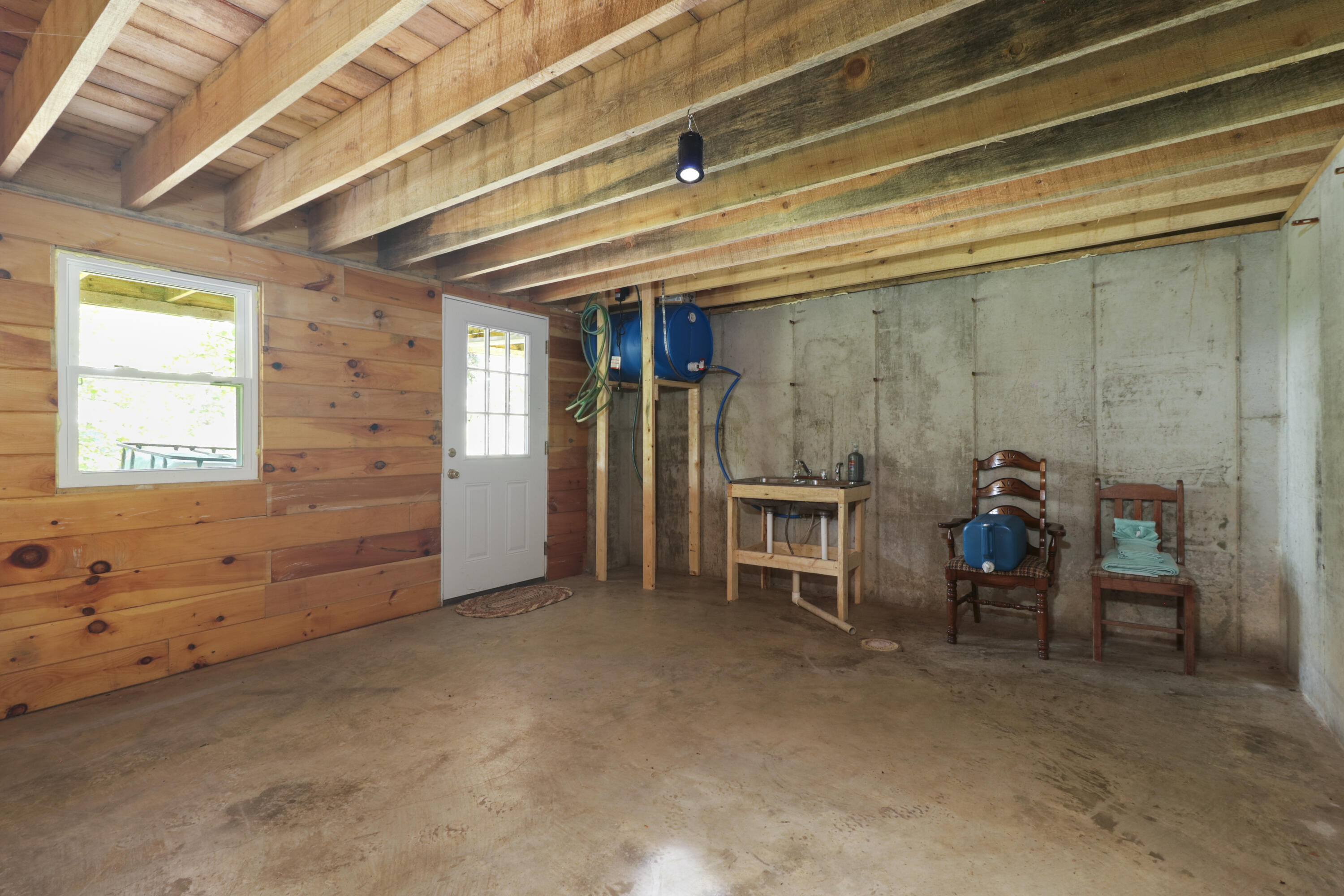 14875 Kirk Drive Property Photo 8
