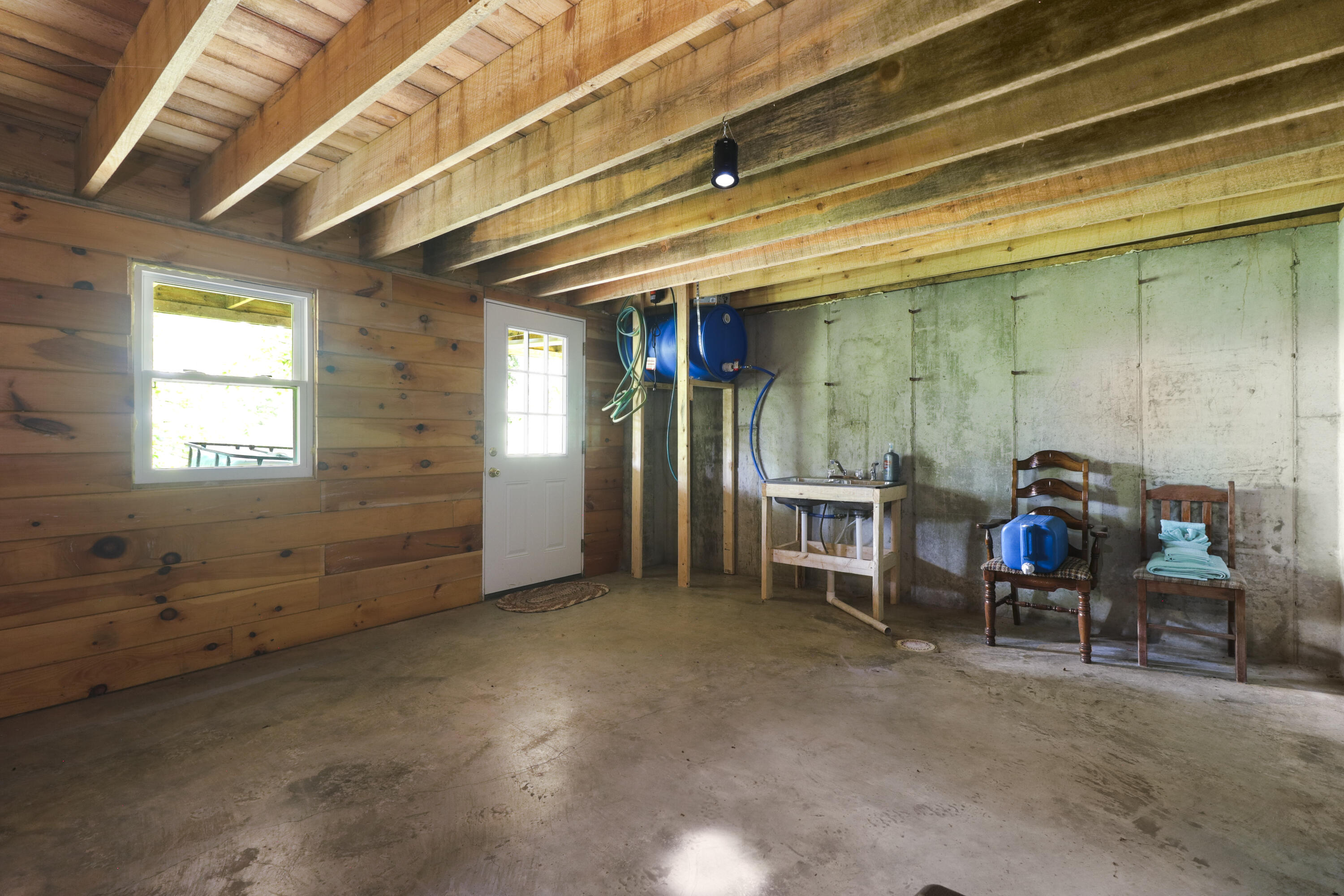 14875 Kirk Drive Property Photo 9
