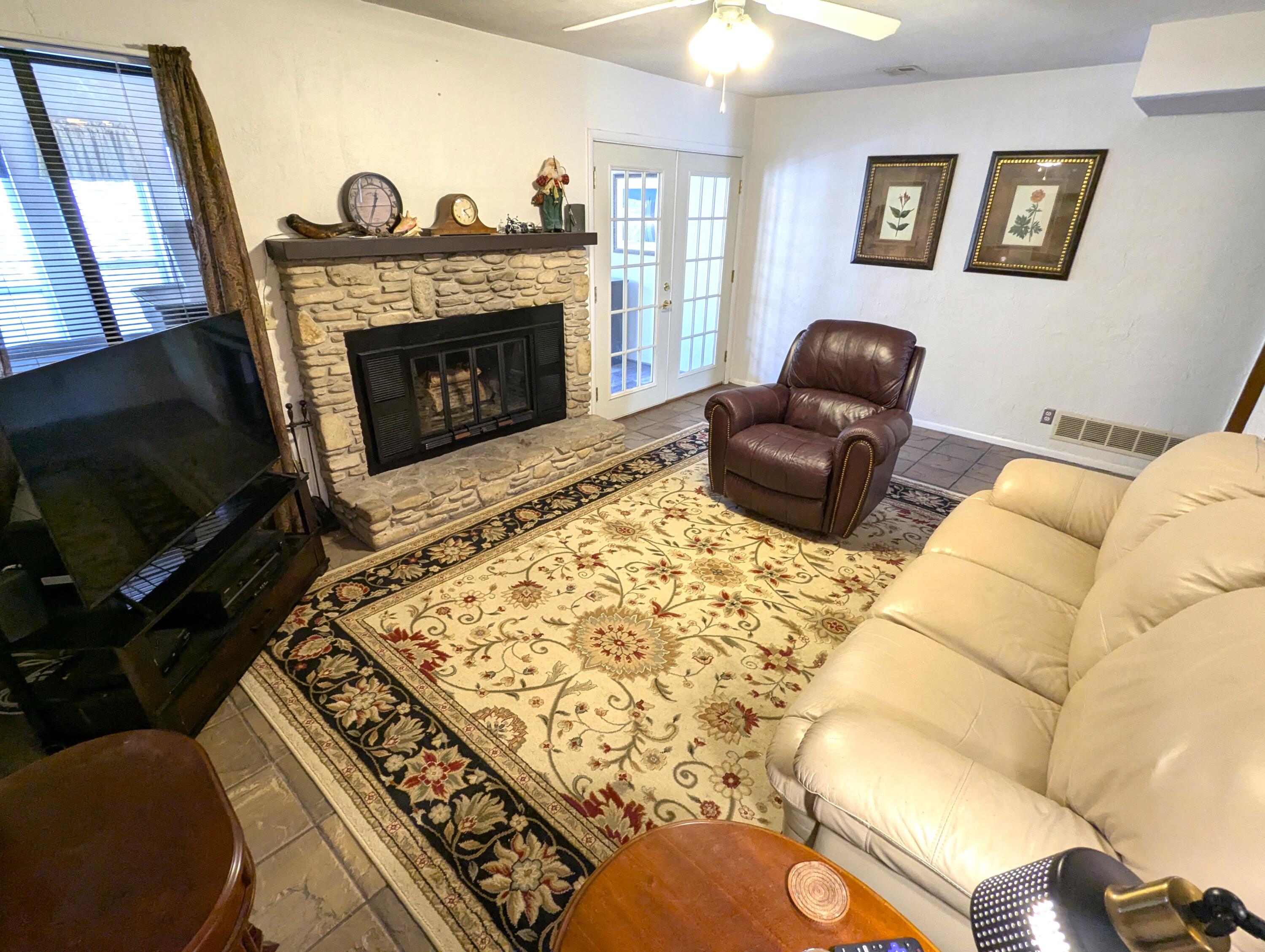 158 River Point Road Property Photo 5