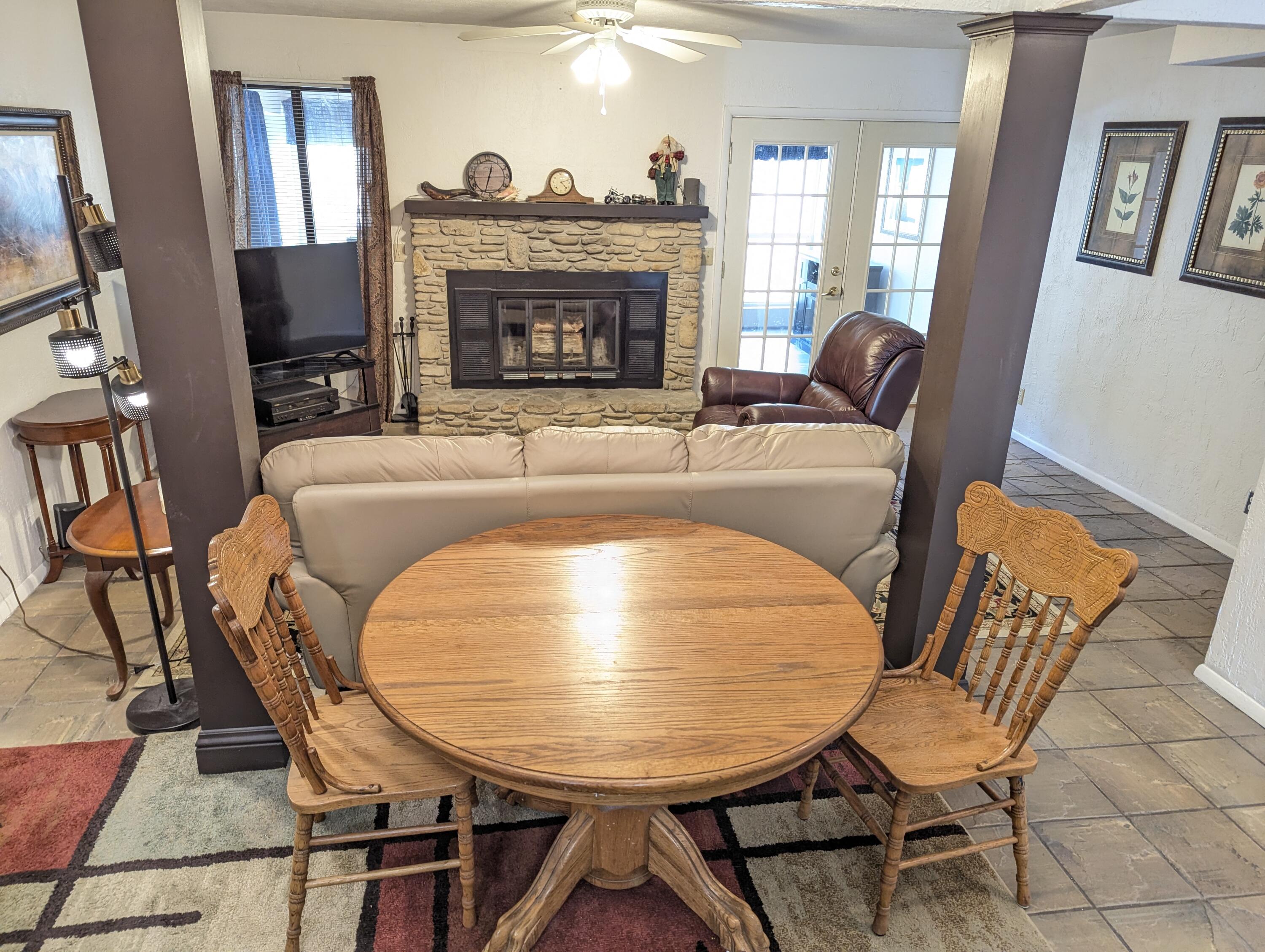158 River Point Road Property Photo 6