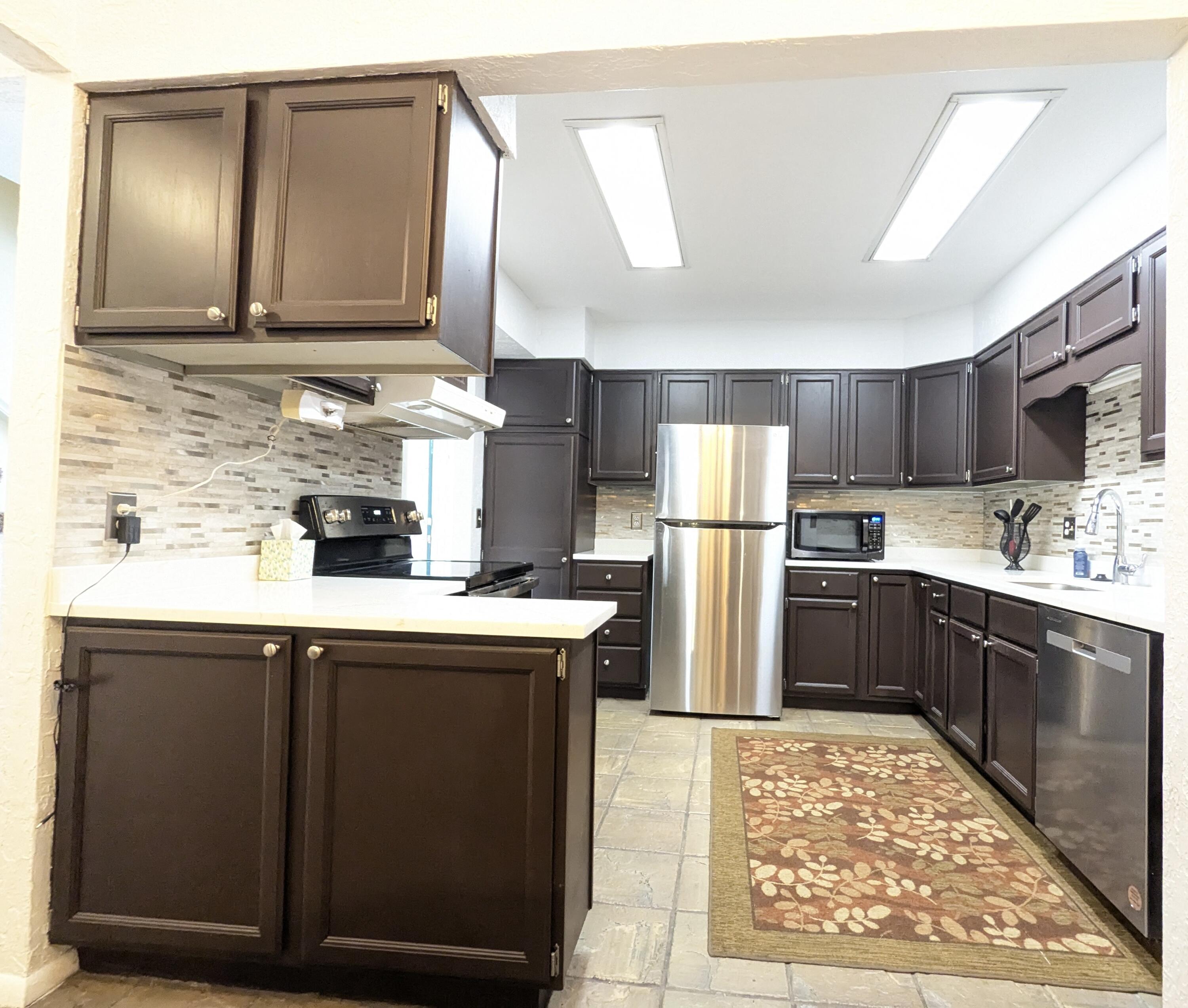 158 River Point Road Property Photo 8