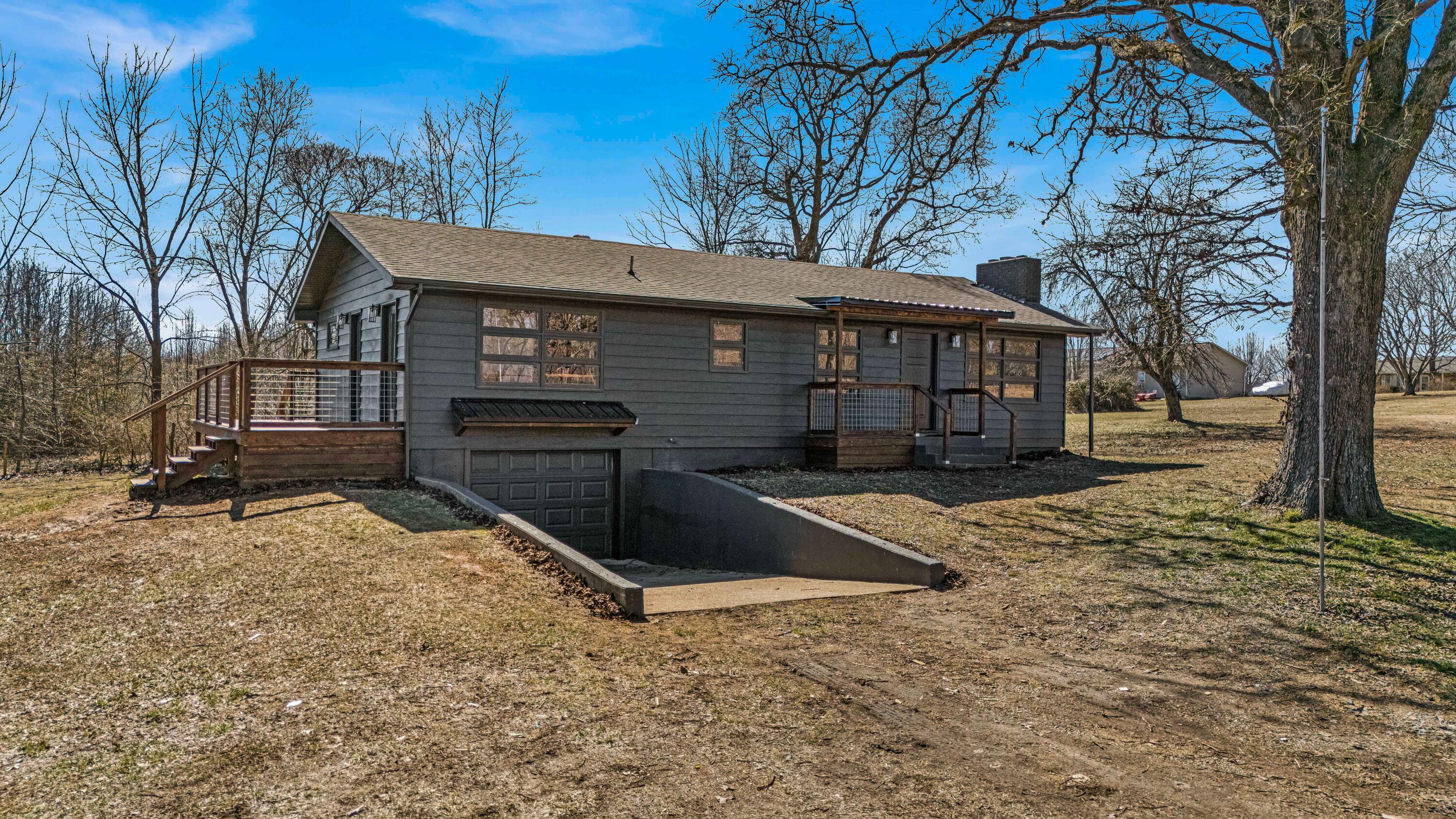 2416 Gleghorn Street Property Photo 6