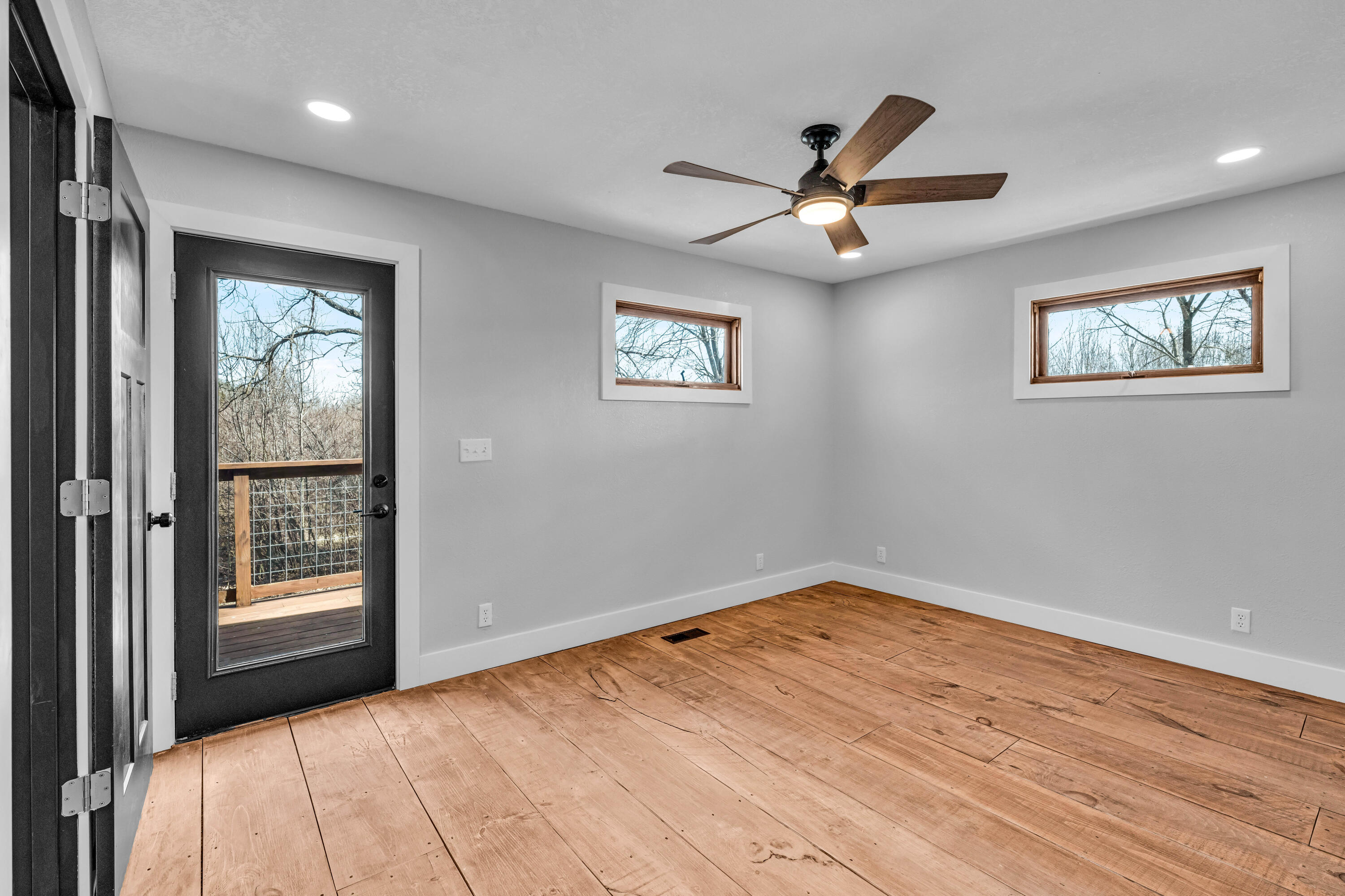 2416 Gleghorn Street Property Photo 18