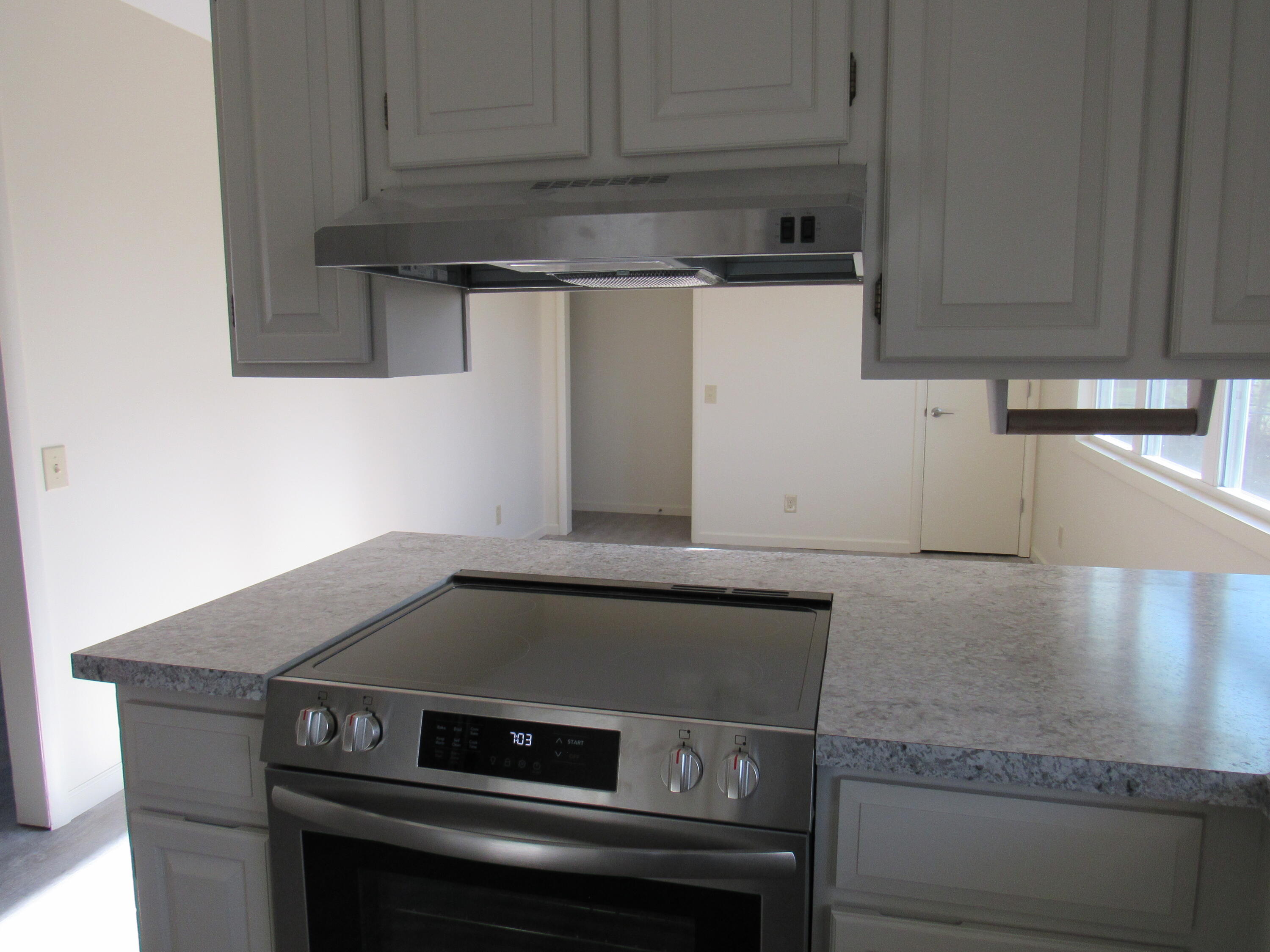319 Ash Drive Property Photo 12