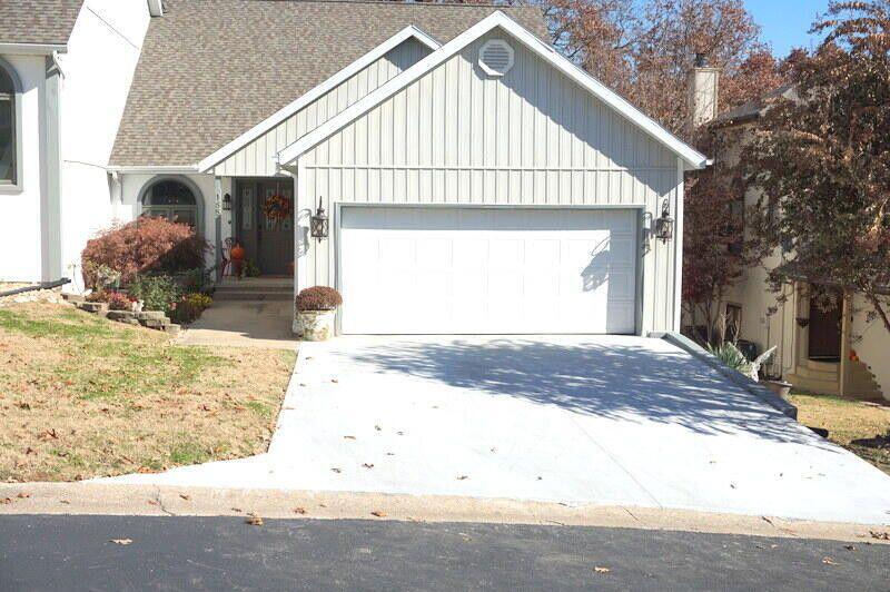 185 Eagle Pointe Drive Property Photo 2