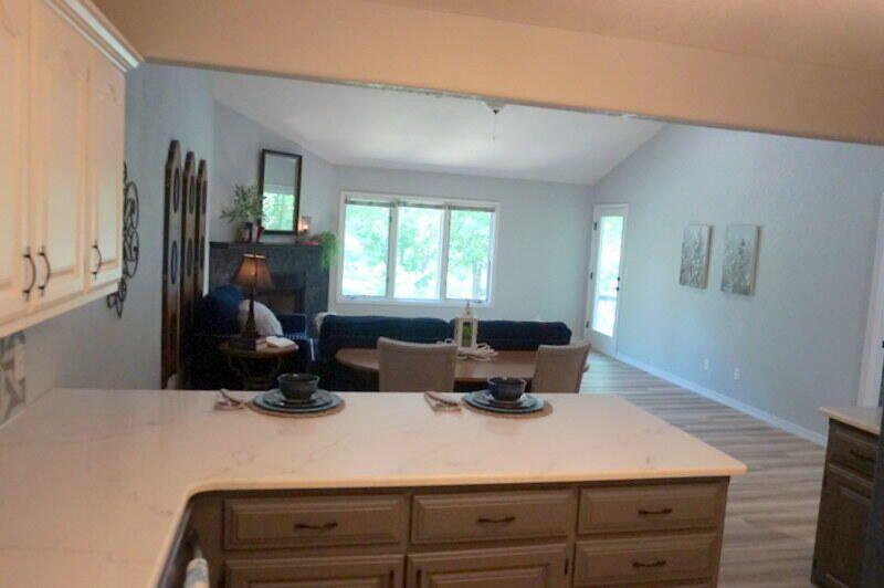 185 Eagle Pointe Drive Property Photo 13
