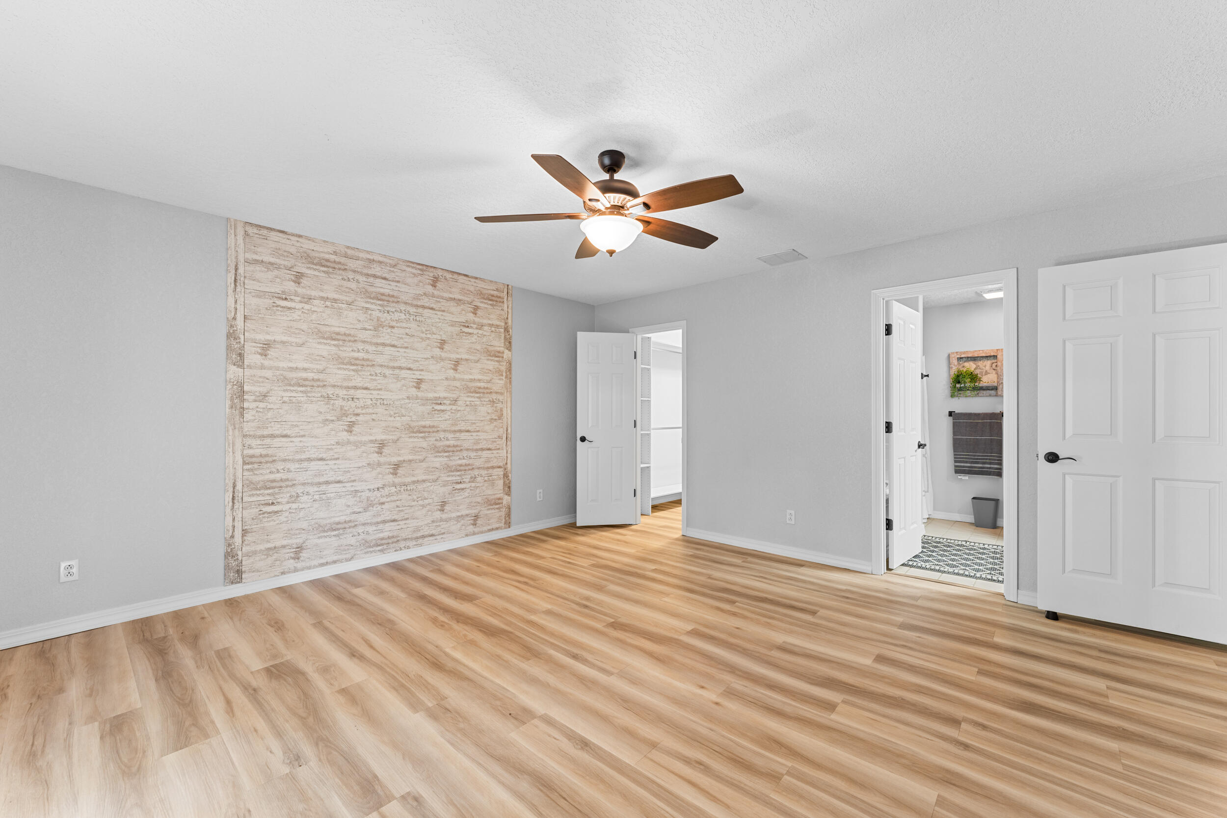 185 Eagle Pointe Drive Property Photo 17