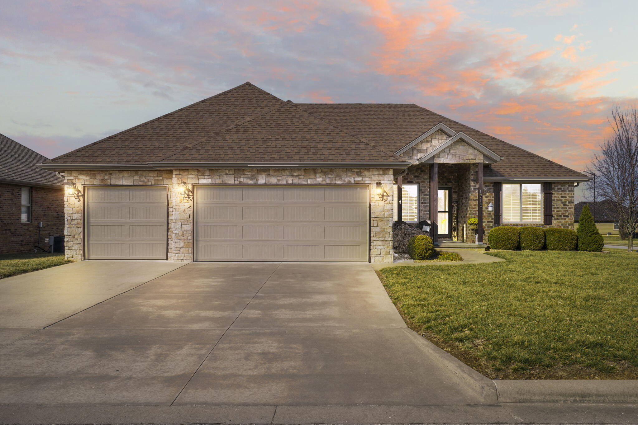 1715 East Chickamauga Drive Property Photo
