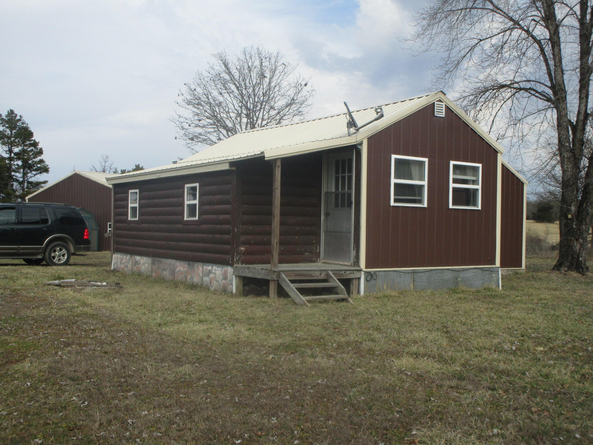21724 State Route Z Property Photo
