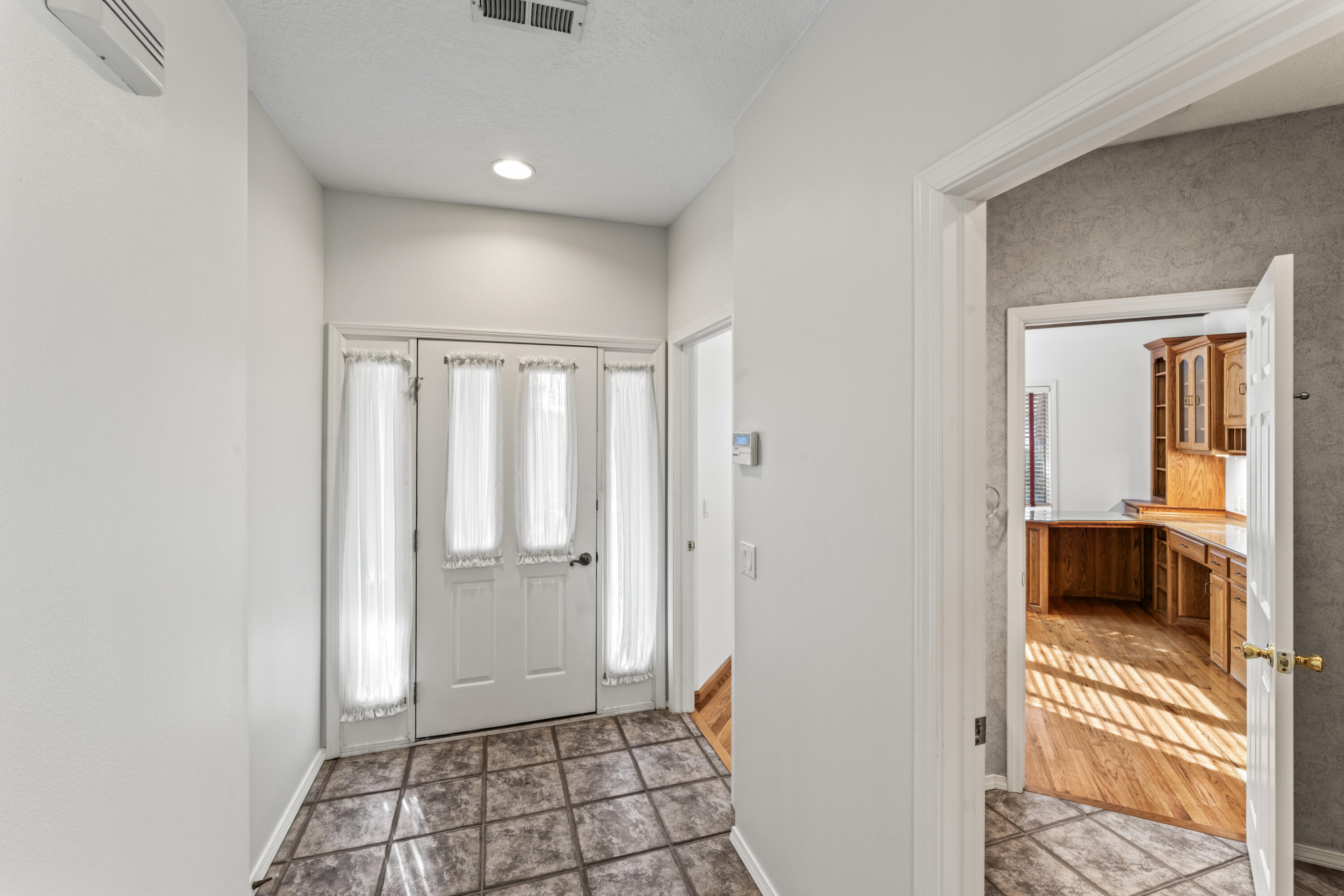 1701 Cedar Ridge Way Property Photo 12