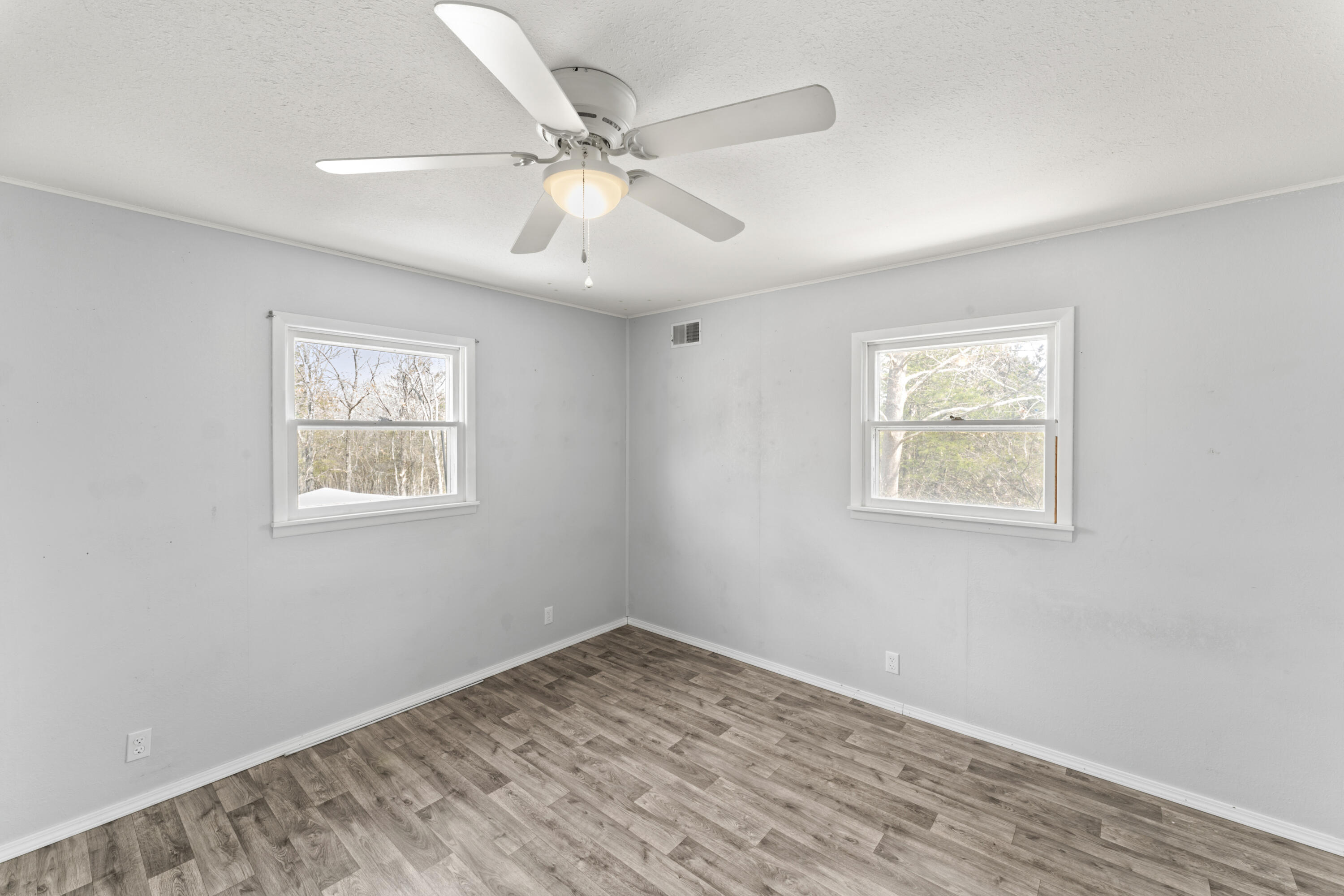 184 South Heatherwood Road Property Photo 11