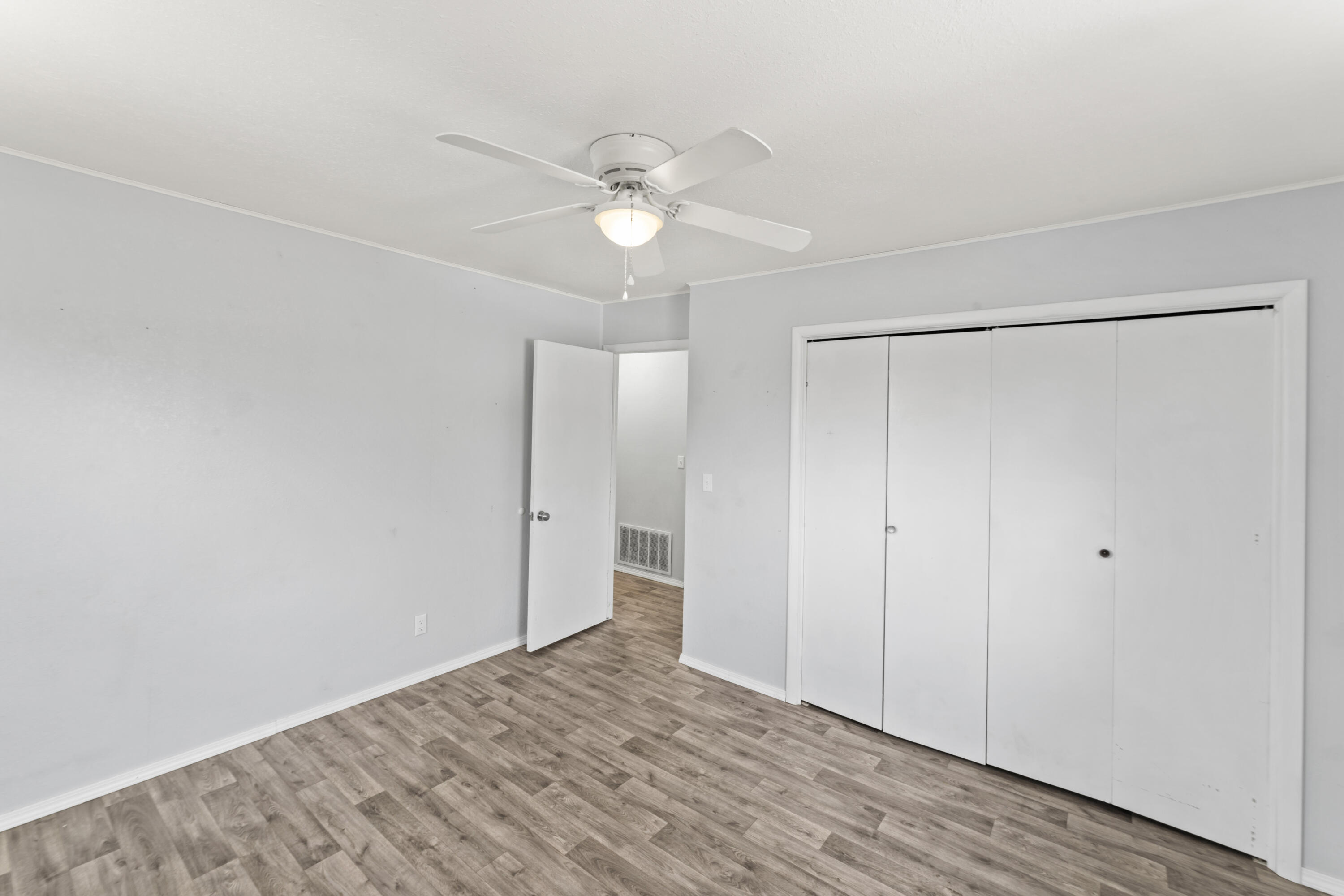 184 South Heatherwood Road Property Photo 12