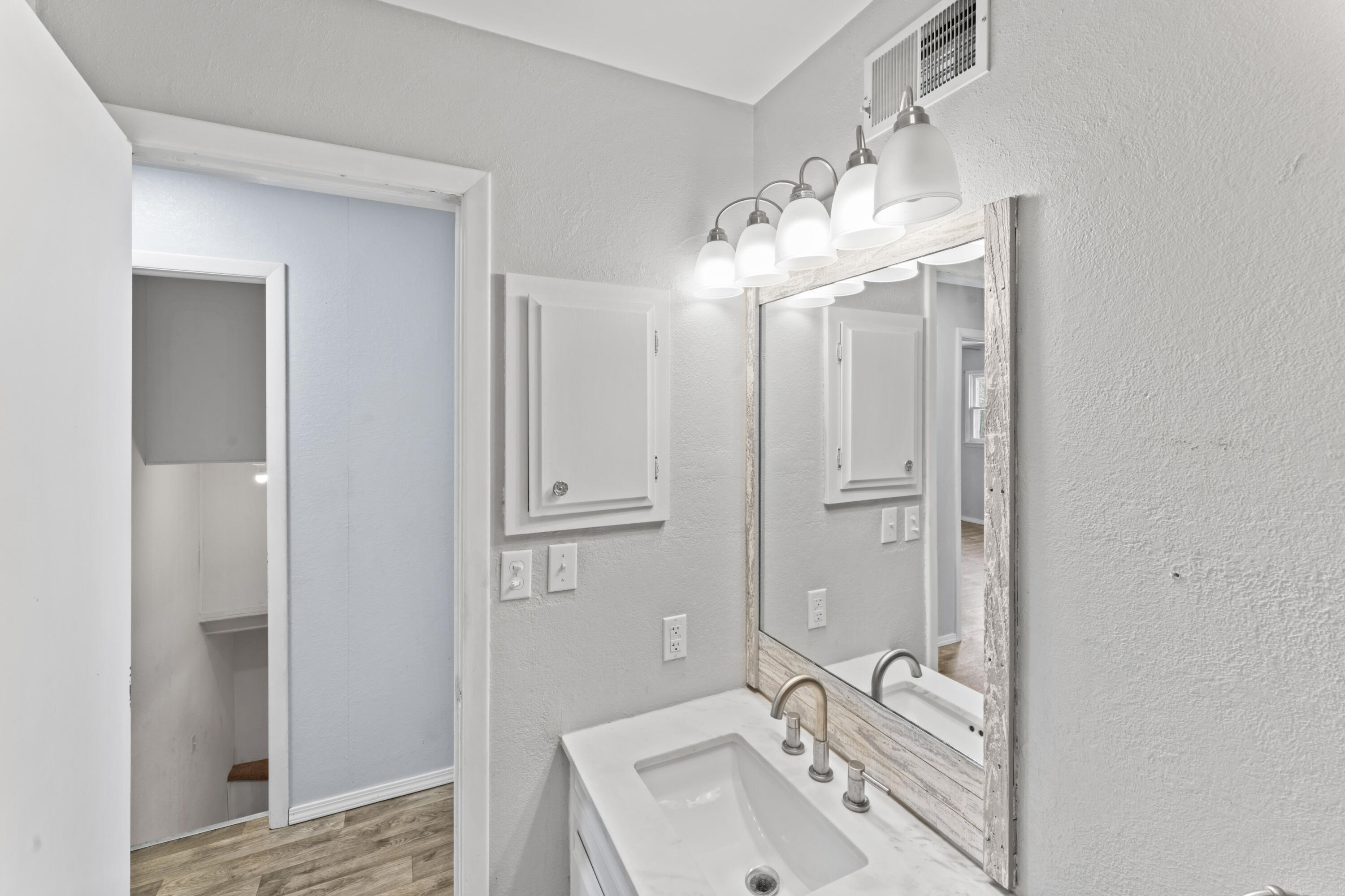 184 South Heatherwood Road Property Photo 22