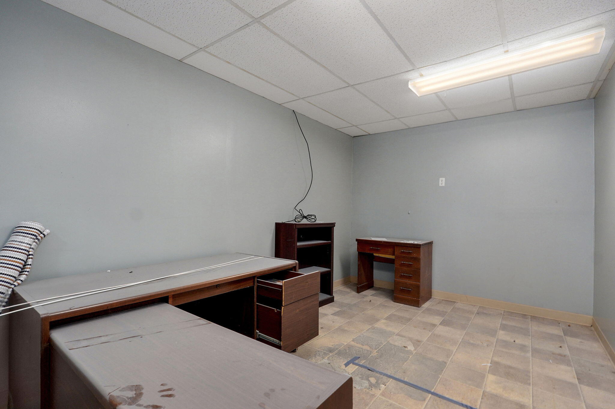 1381 East Division Street Property Photo 5