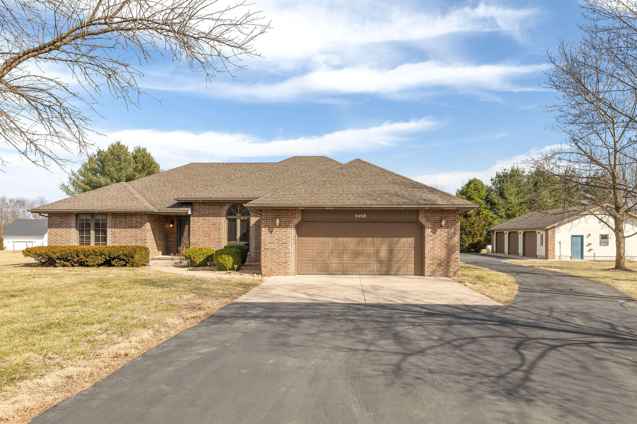 6468 State Hwy Nn Property Photo 1