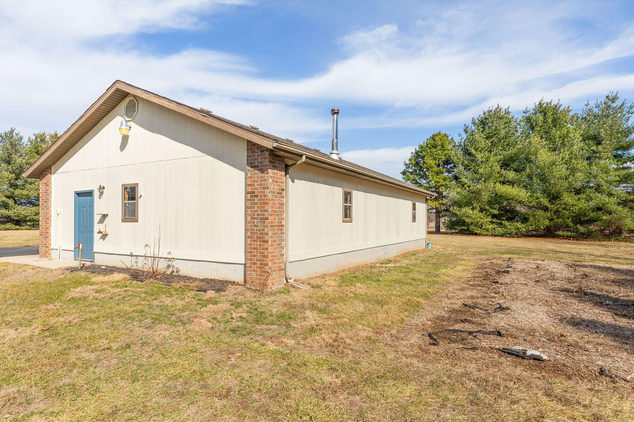 6468 State Hwy Nn Property Photo 20
