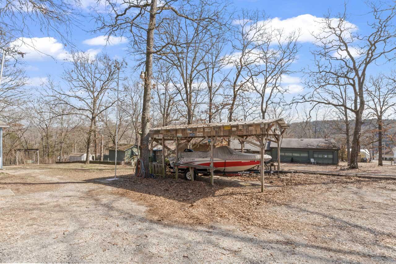 60 Belle Haven Property Photo 3