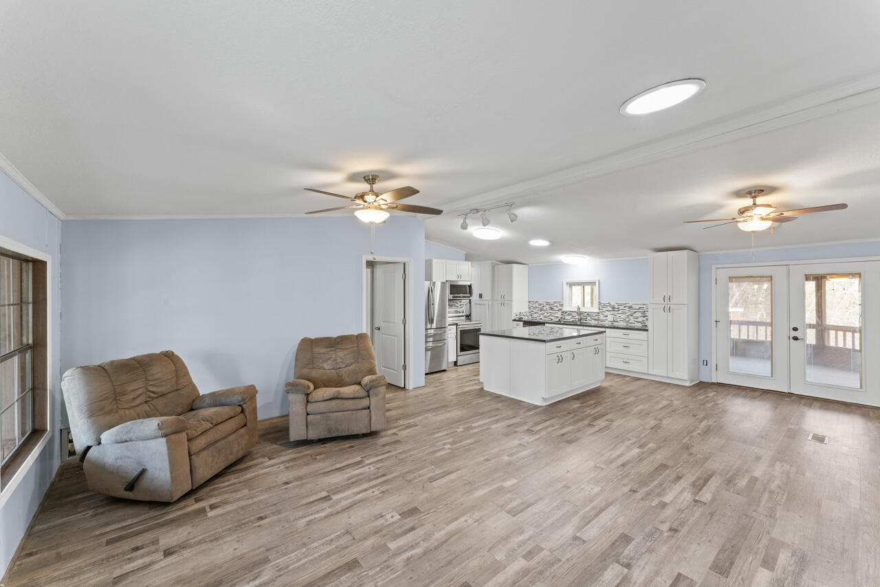 60 Belle Haven Property Photo 8