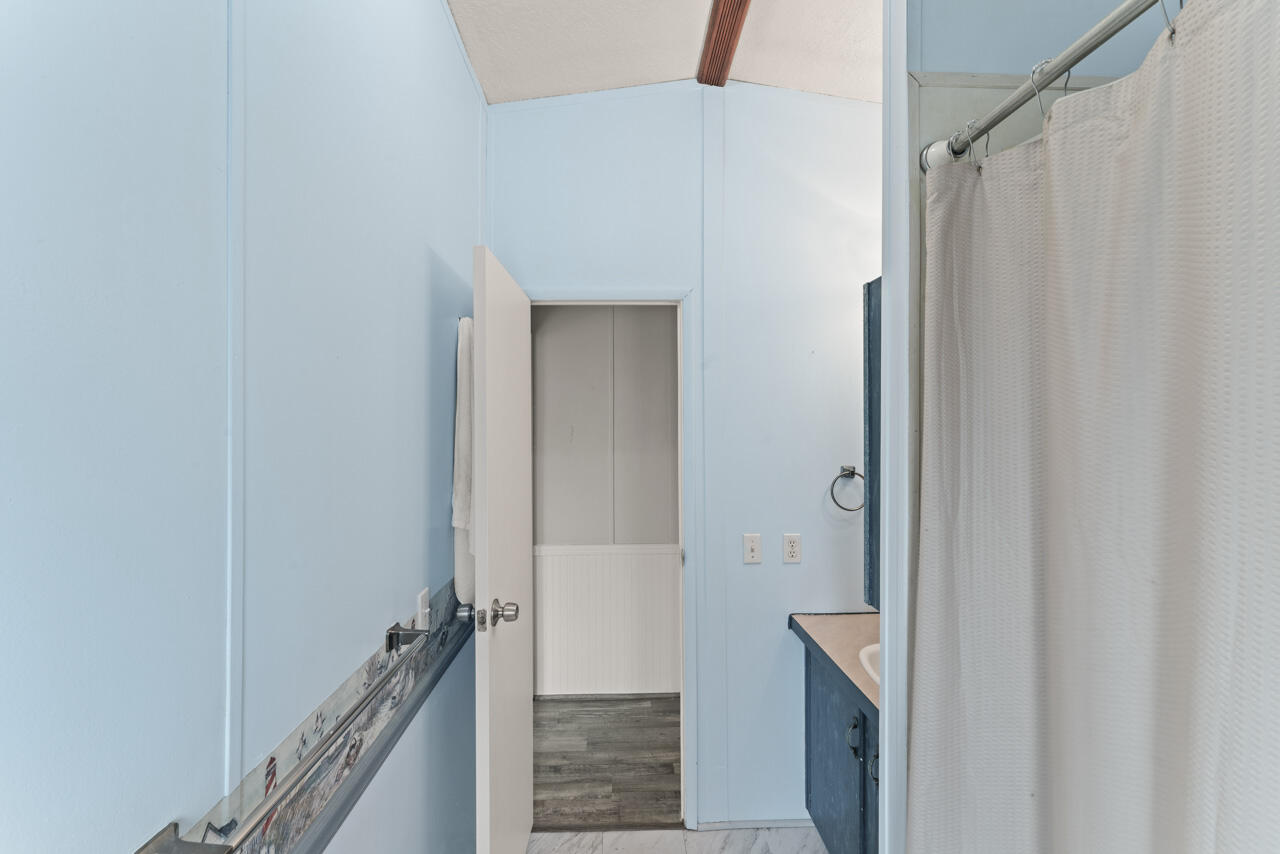 60 Belle Haven Property Photo 21