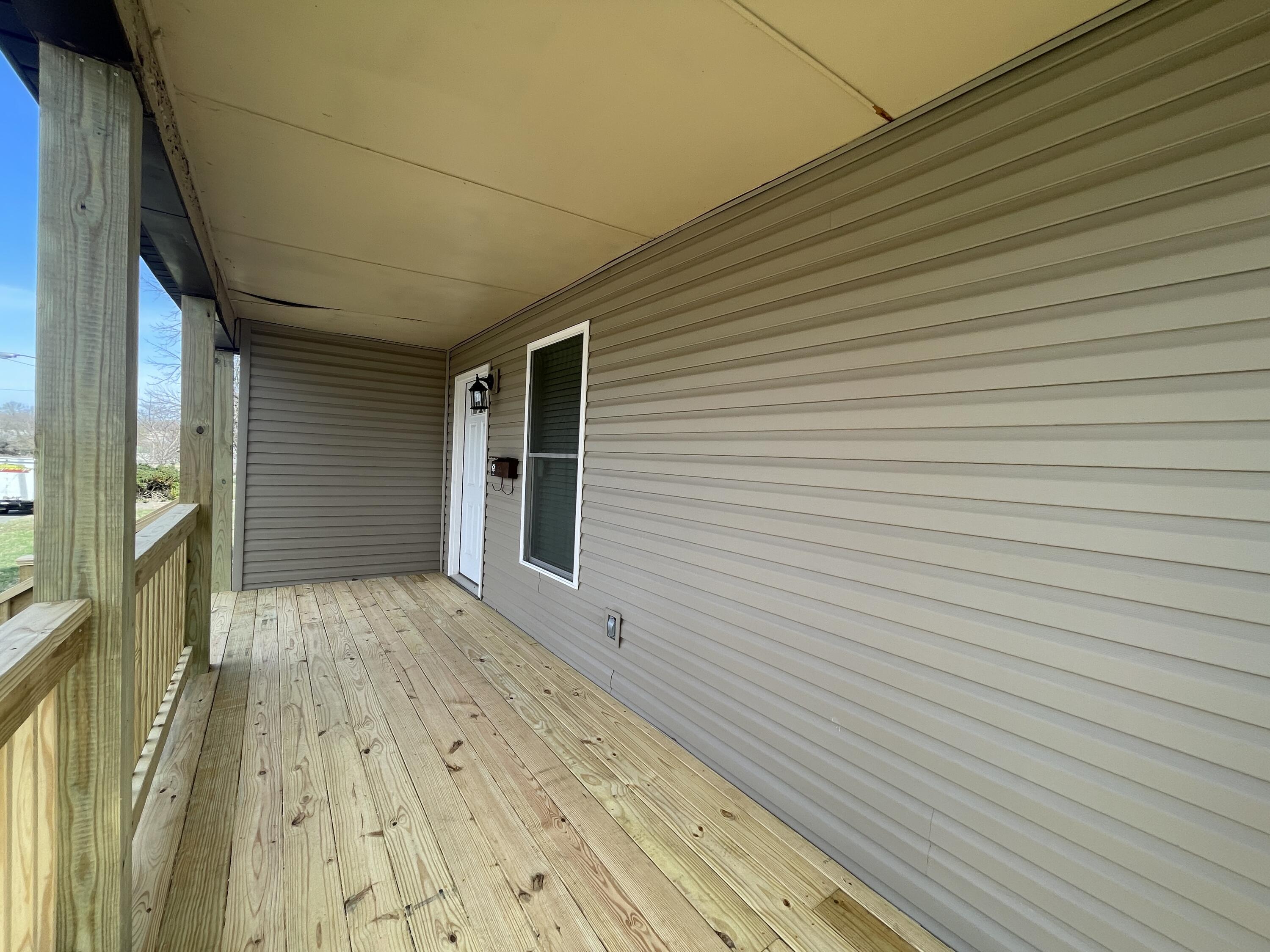 1202 North National Avenue Property Photo 5
