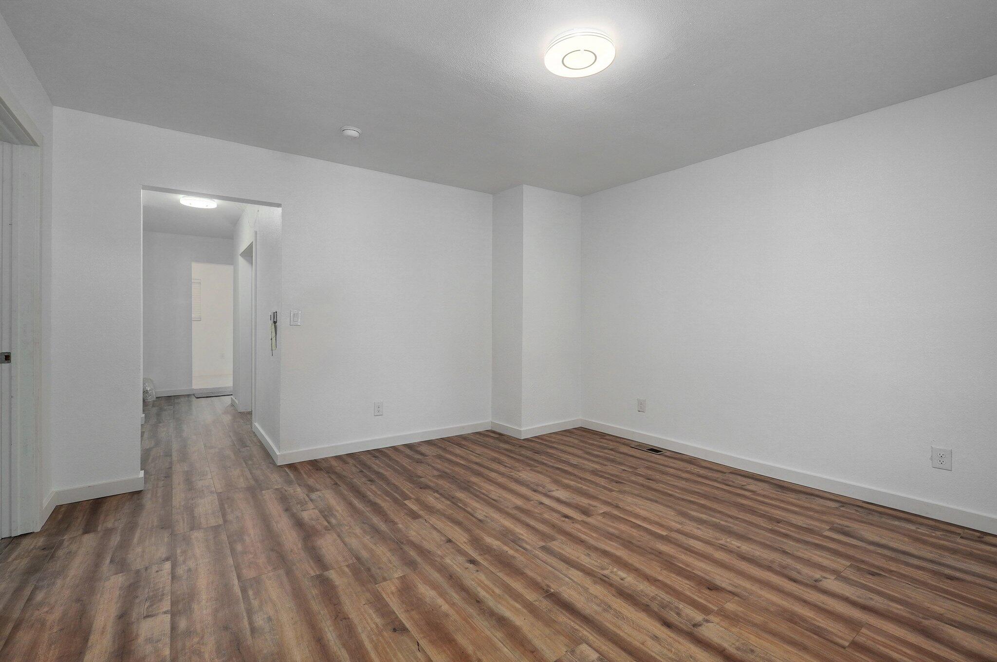 1202 North National Avenue Property Photo 14