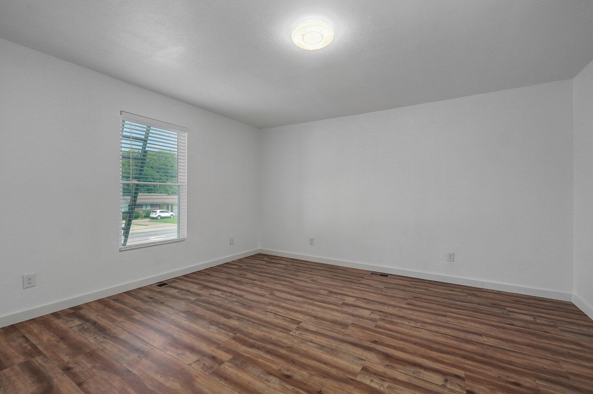1202 North National Avenue Property Photo 15
